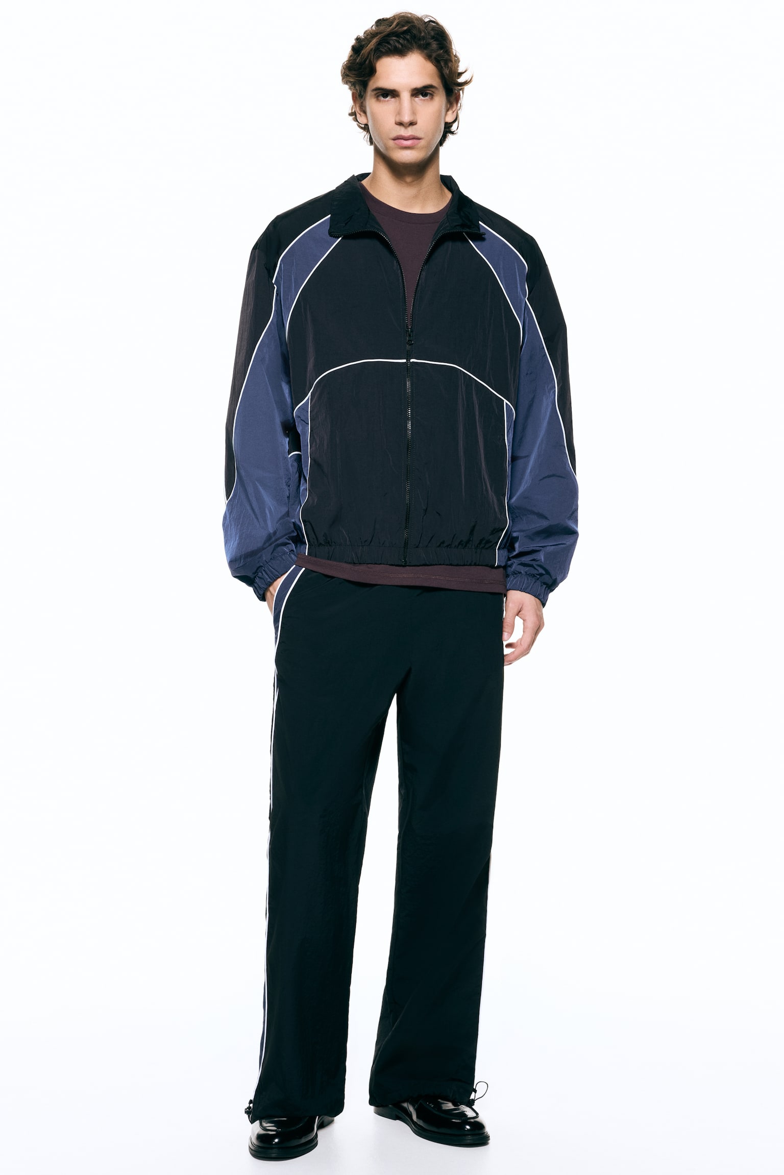 Мужские брюки H&M Loose-Fit Nylon Track Pants, цвет: Чёрный — фото 3