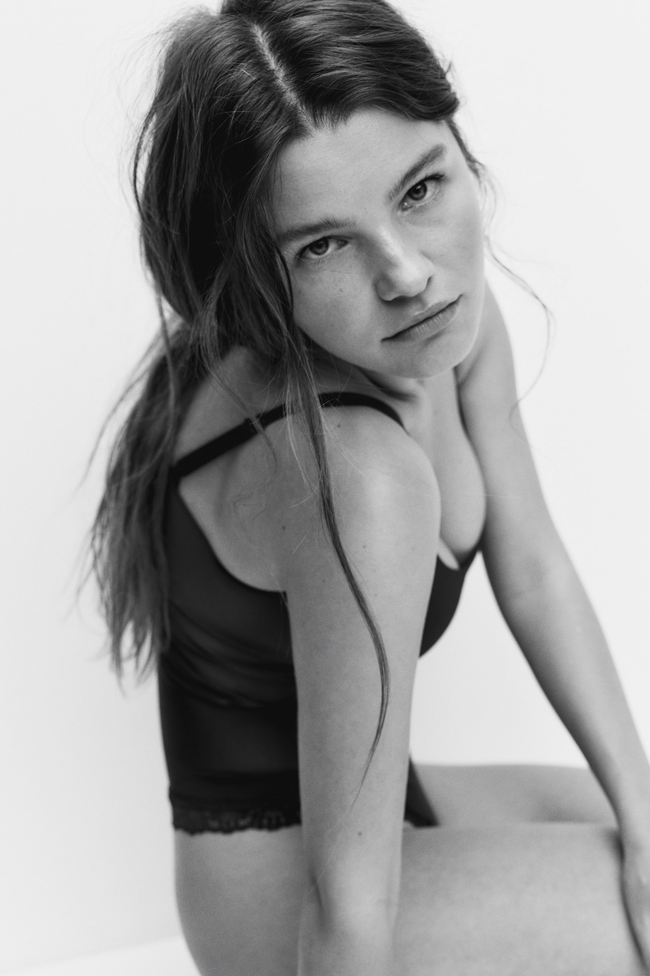 Ingrandisci l'immagine: Body Seamless Light Shape - Marrone - DONNA | H&M CH 3