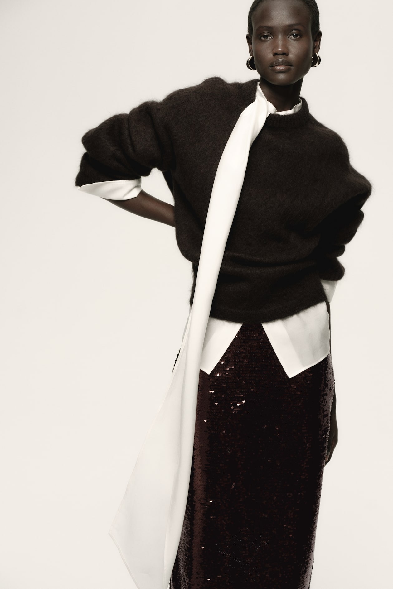 Sequined Midi Skirt - image 3