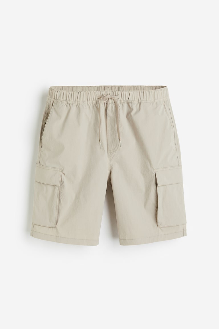Regular Fit Nylon cargo shorts