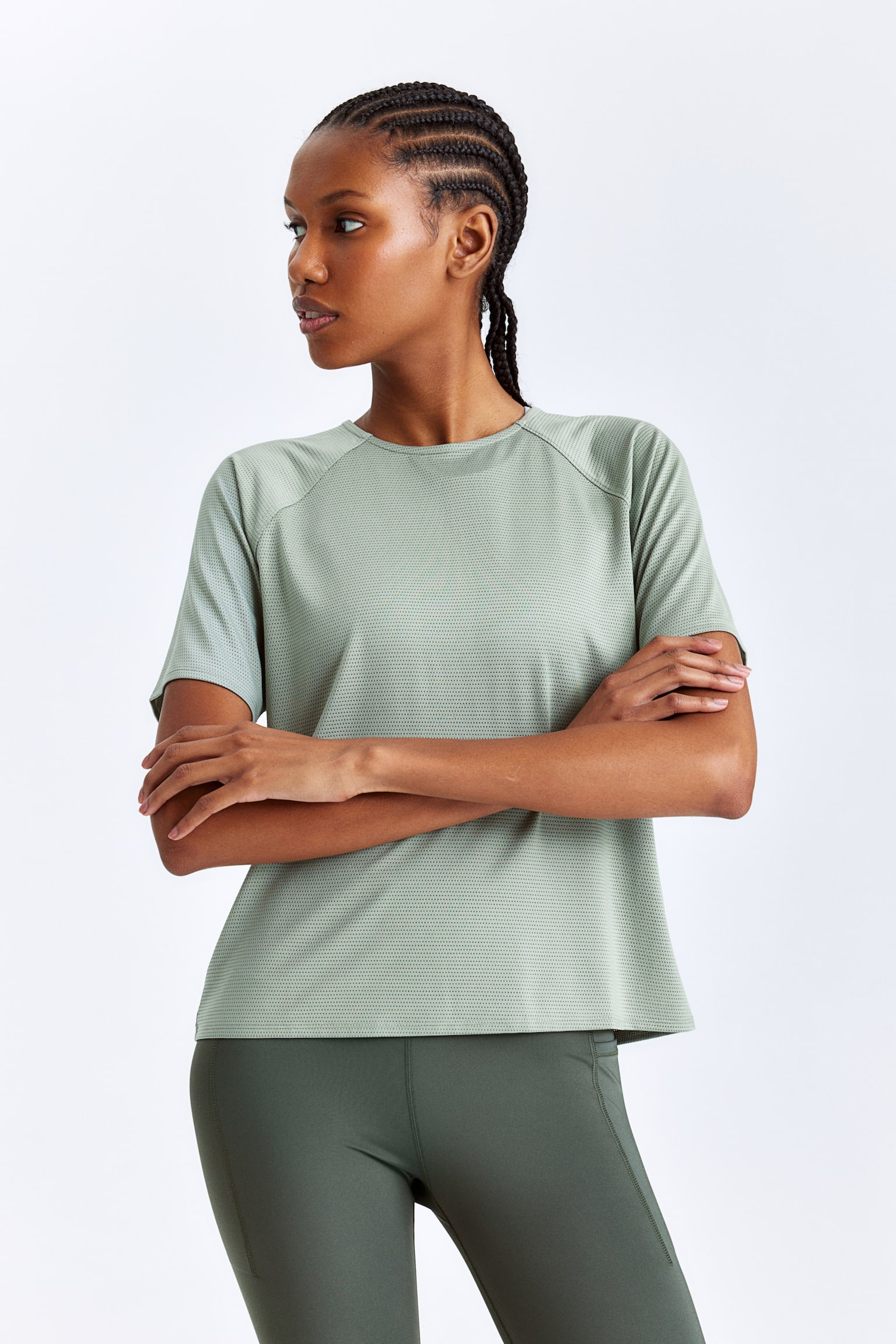 Activewear Top In DryMove™ - Light khaki green/Black/White - 1