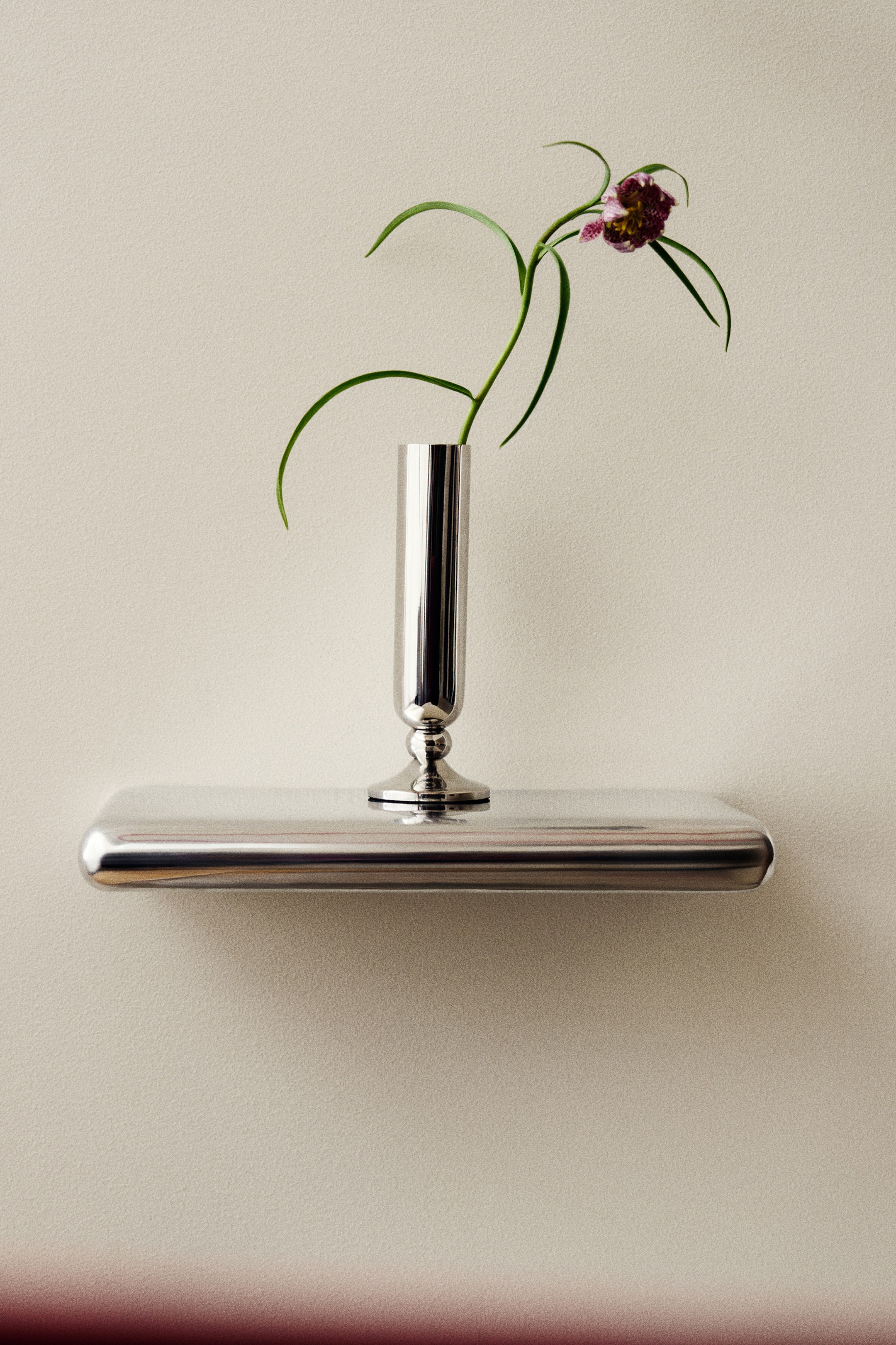 Agrandir l'image: Étagère murale flottante en métal - Argenté - HOME | H&M BE 1