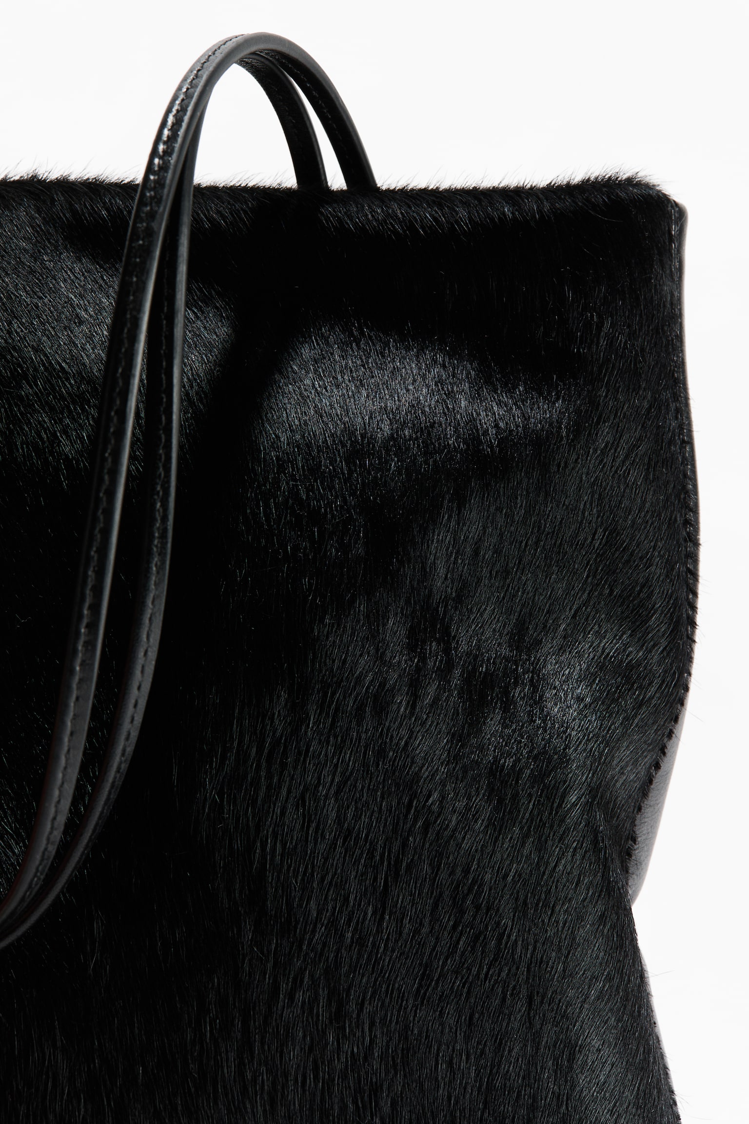 Женская сумка H&M Napped-Finish Leather Shoulder, цвет: Чёрный — фото 4