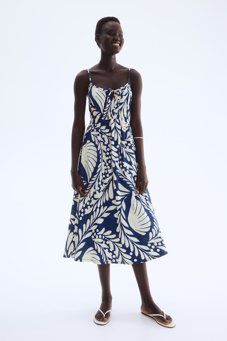 Women's Blue/white patterned Crinkled Jersey Dress | H&M US