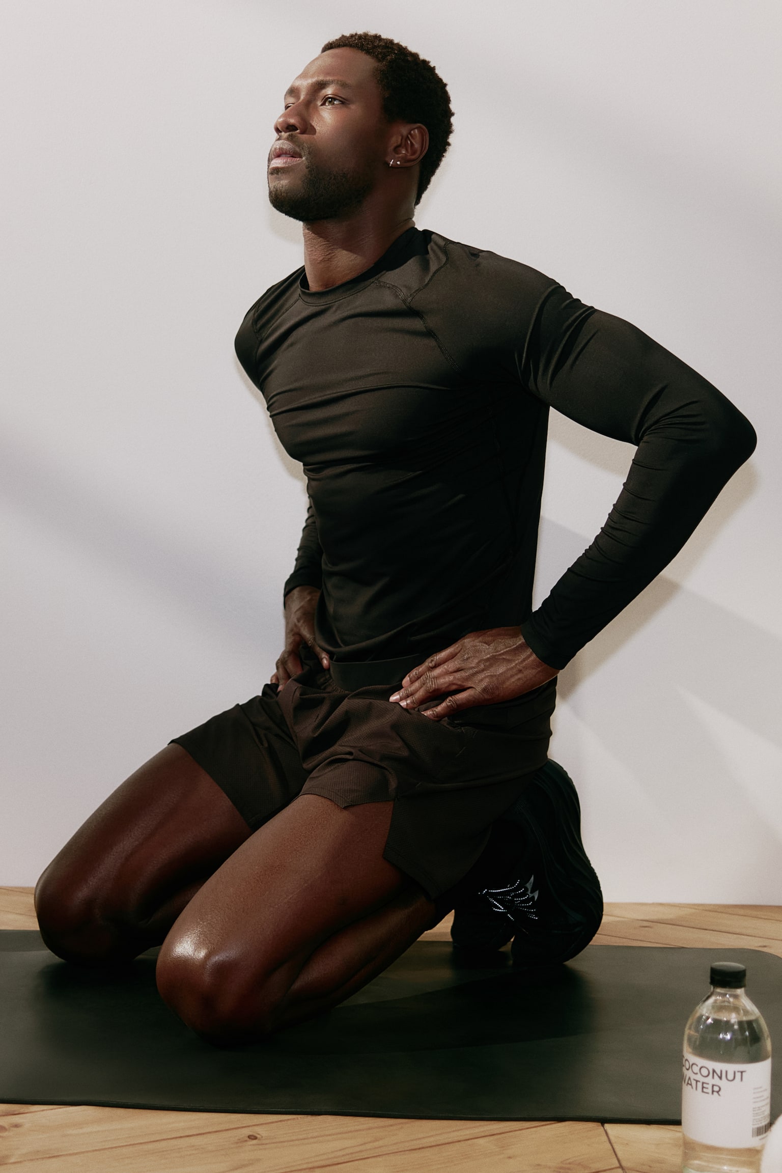 Mid-length sports shorts with DryMove™ - Dark brown/Black/Burgundy/Light beige/Dark green/Patterned/Navy blue/Grey - 7