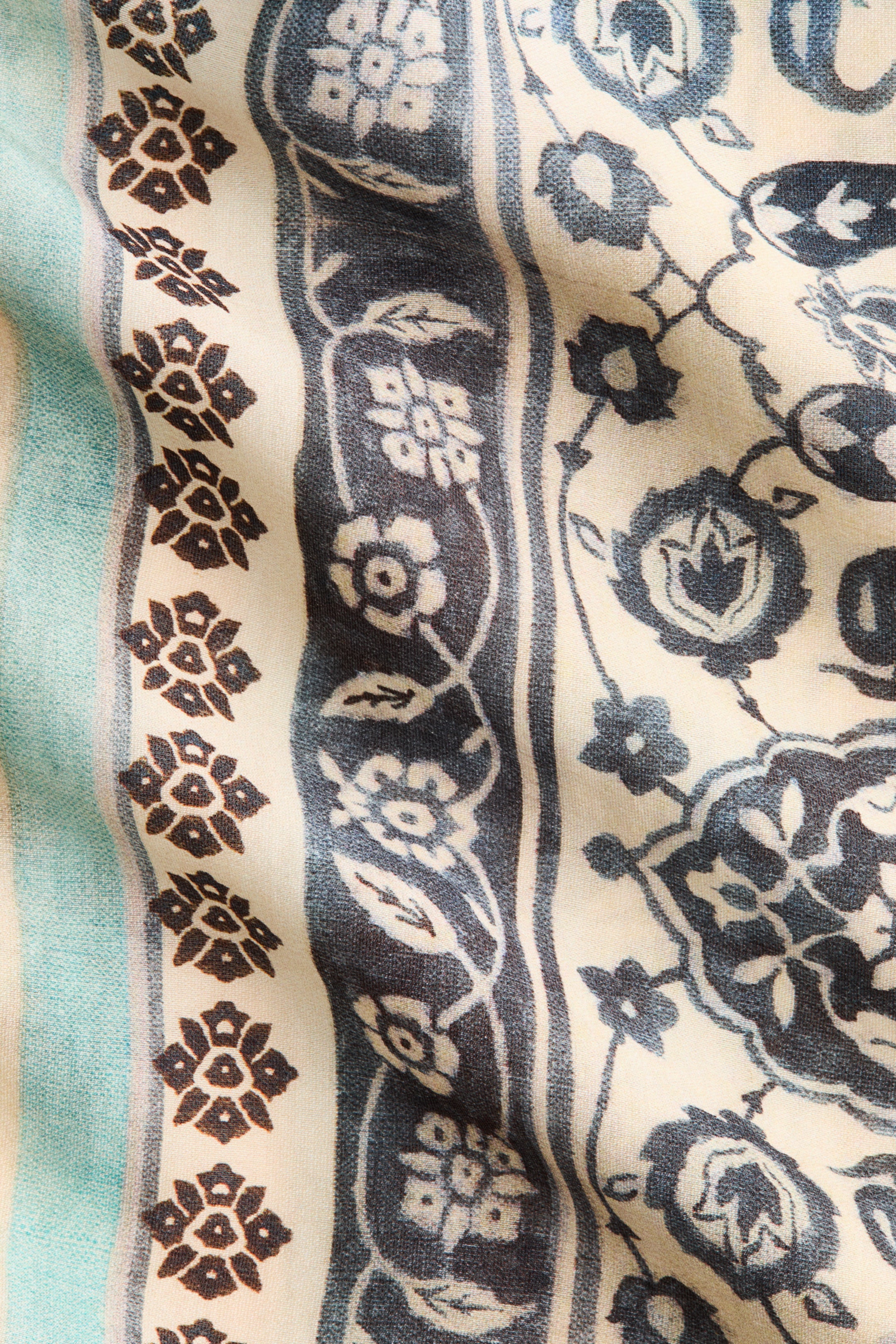 Женские комбинезоны H&M Tie-Detail Halterneck Jumpsuit — фото 7