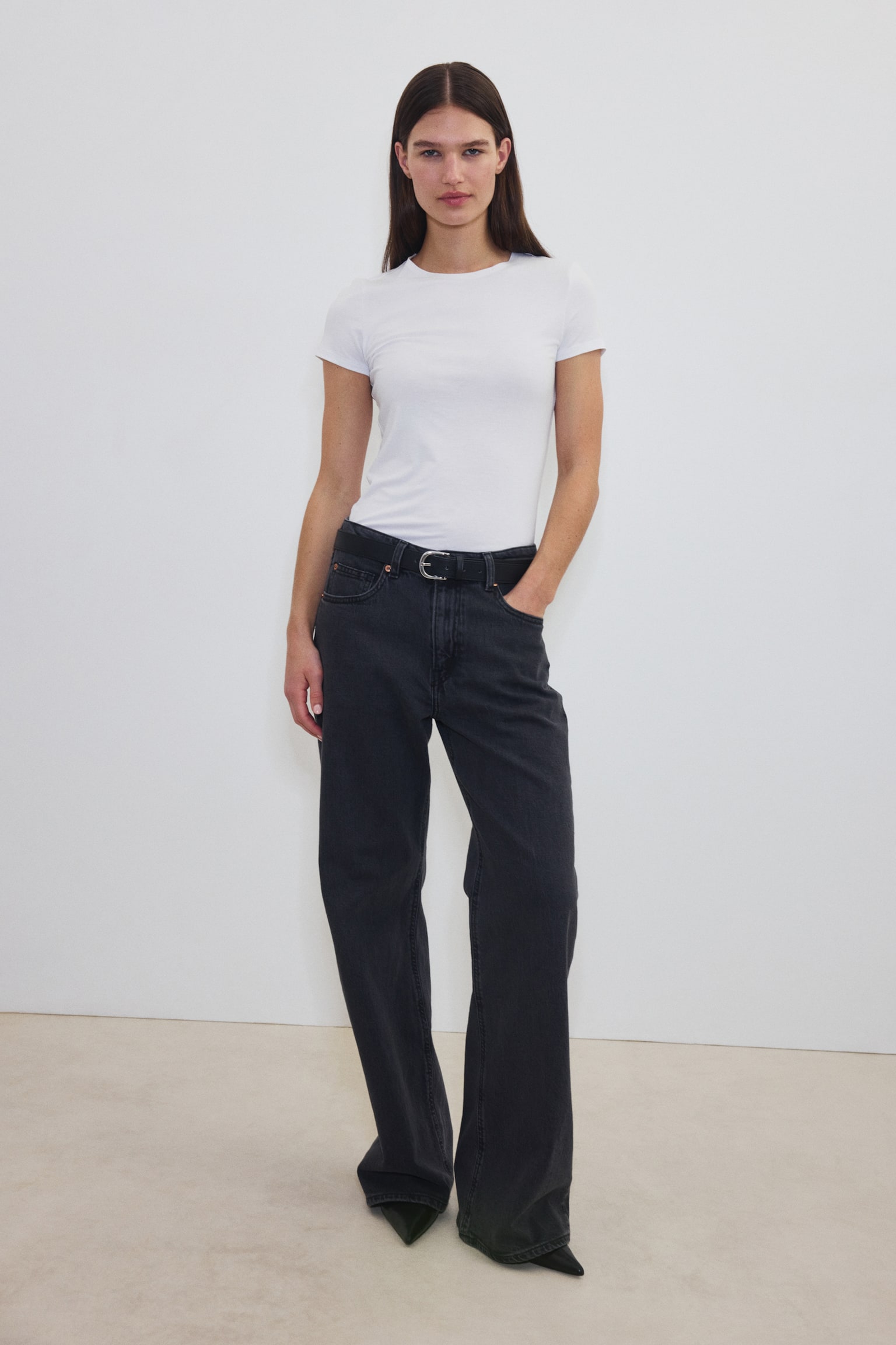 Warming Slim Fit T-shirt - White/Black/Dark brown/Beige - 1