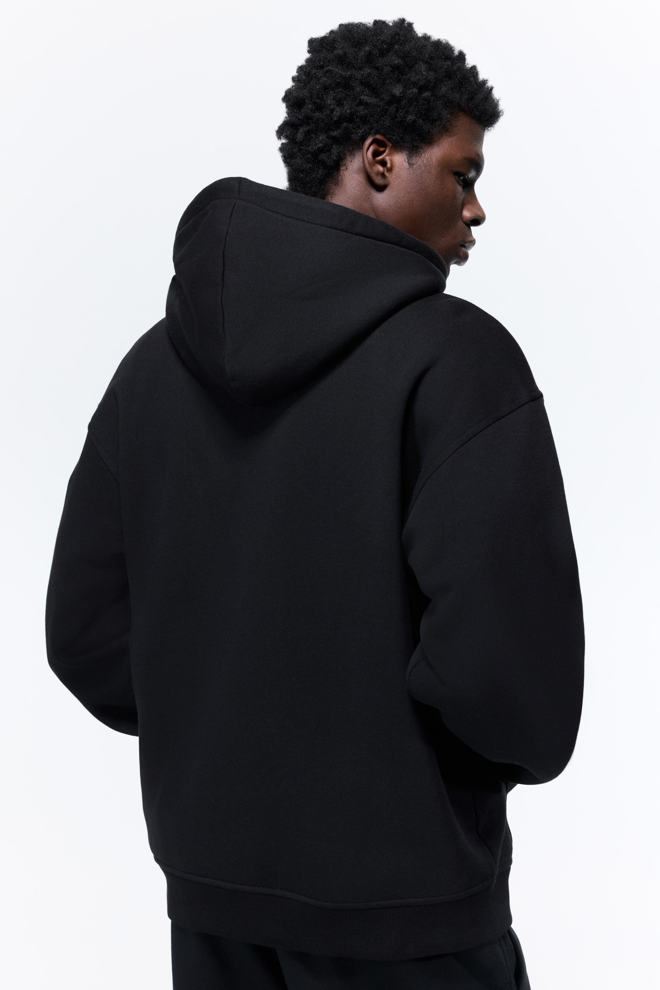 Προβολή μεγαλύτερης εικόνας: Ζακέτα φούτερ Loose Fit με κουκούλα - Μαύρο - Men | H&M GR 7