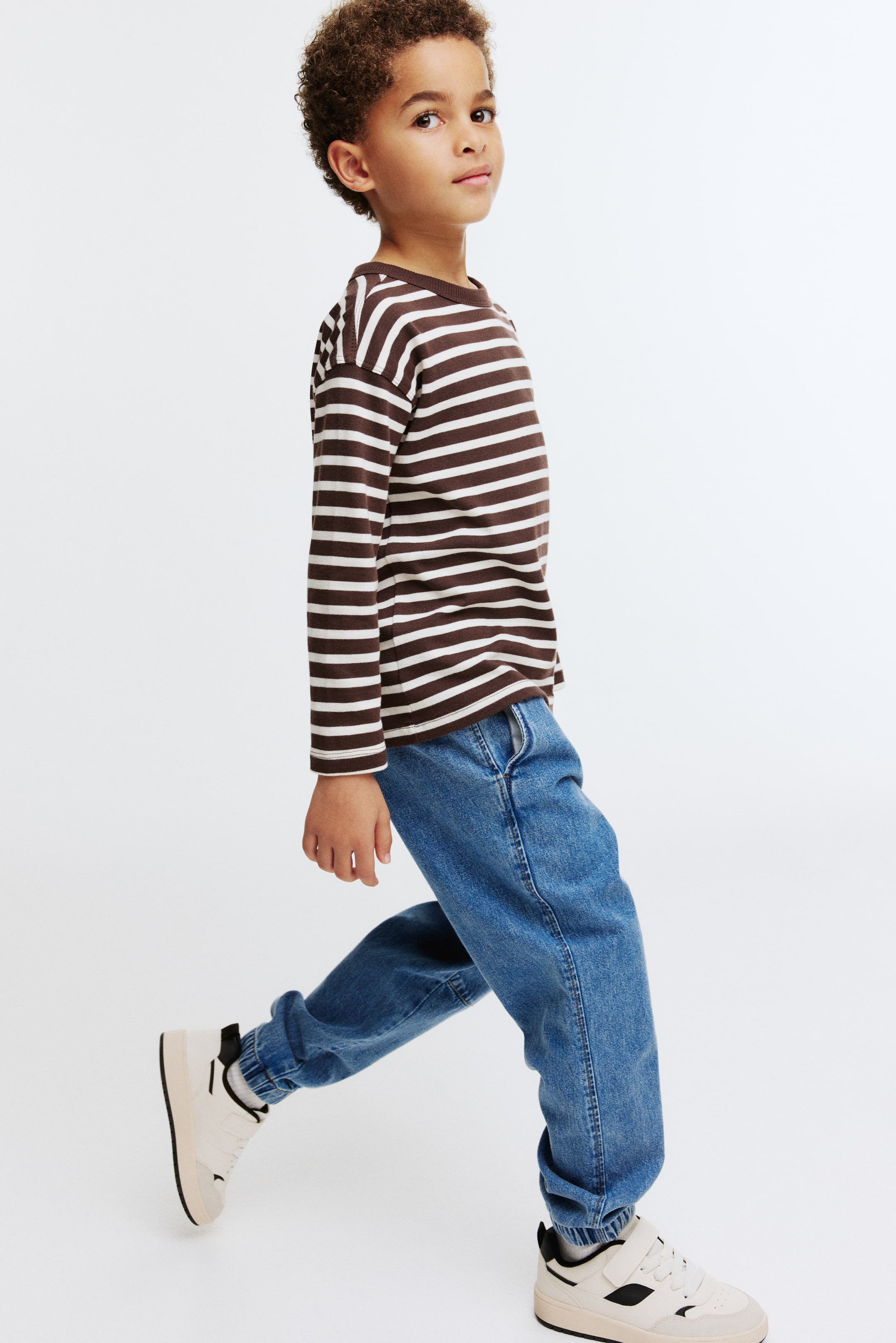 Büyük resmi görüntüle: 2-pack cotton joggers - Kot mavisi/Bej - ÇOCUK | H&M TR 1