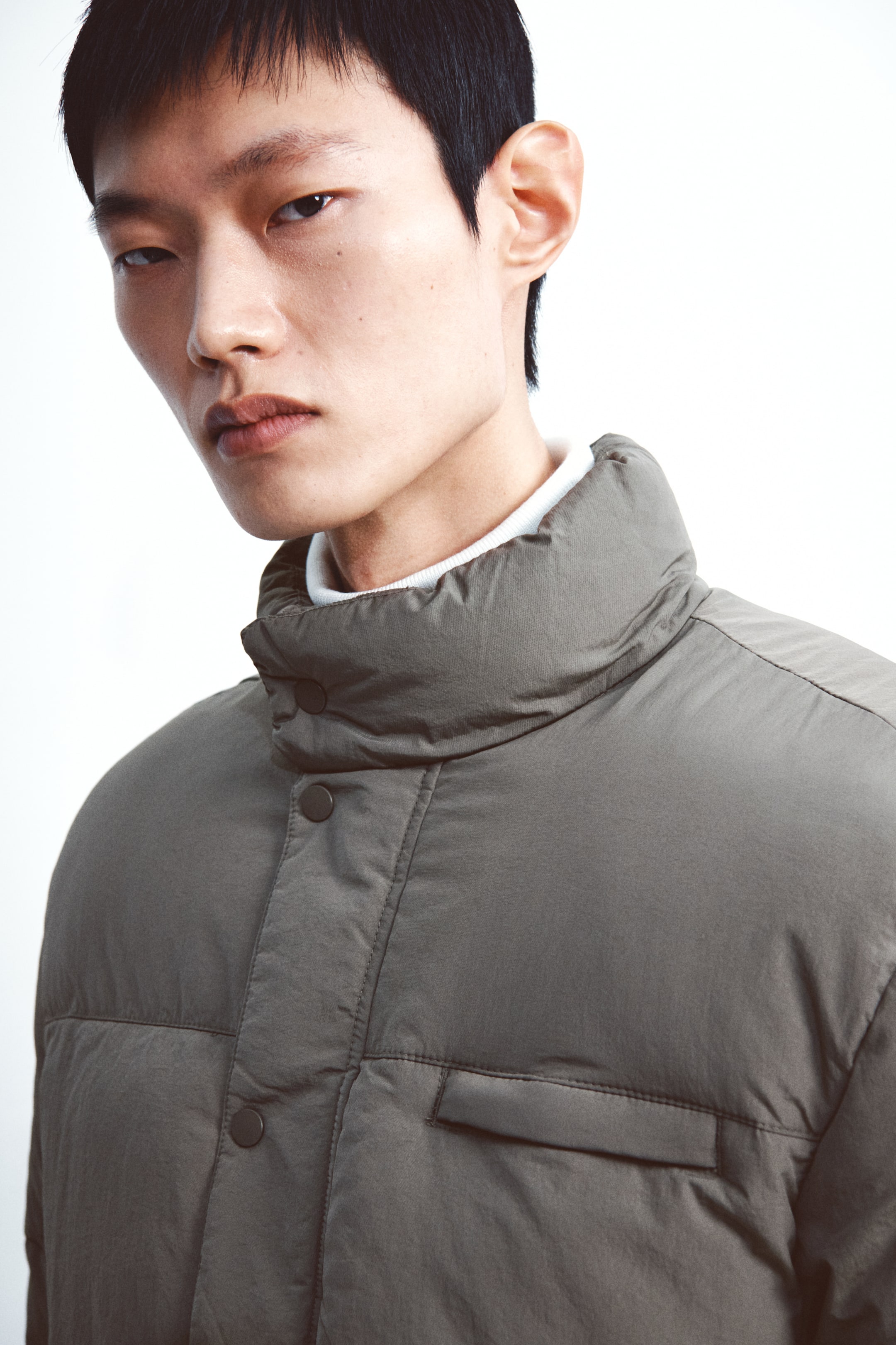 이미지 확대 보기: 나일론 퍼프 재킷 - 카키 그린 - Men | H&M KR 4