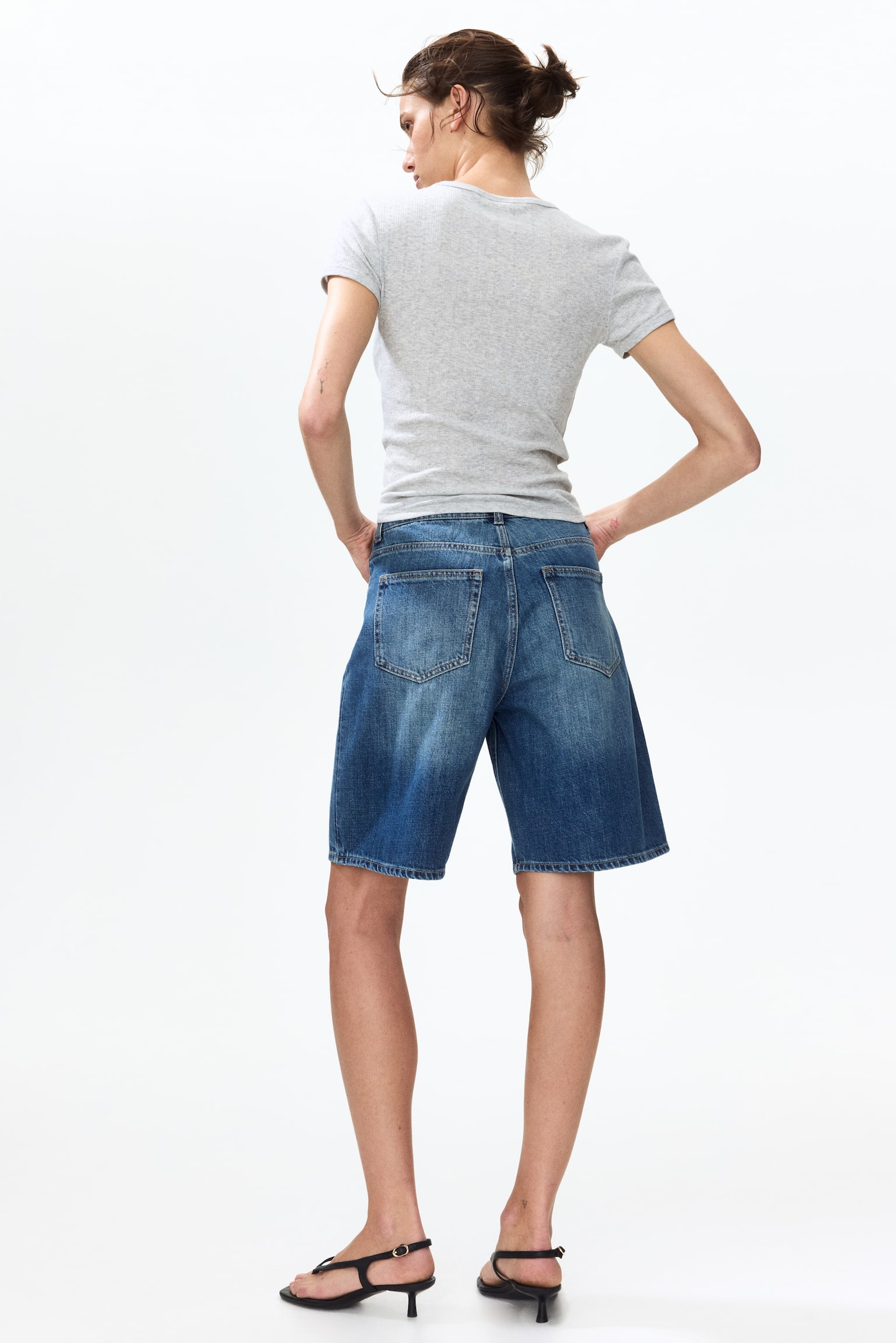Short Bermuda en denim - Bleu denim/Bleu denim/Crème/Bleu denim clair/Beige/imprimé léopard - 4