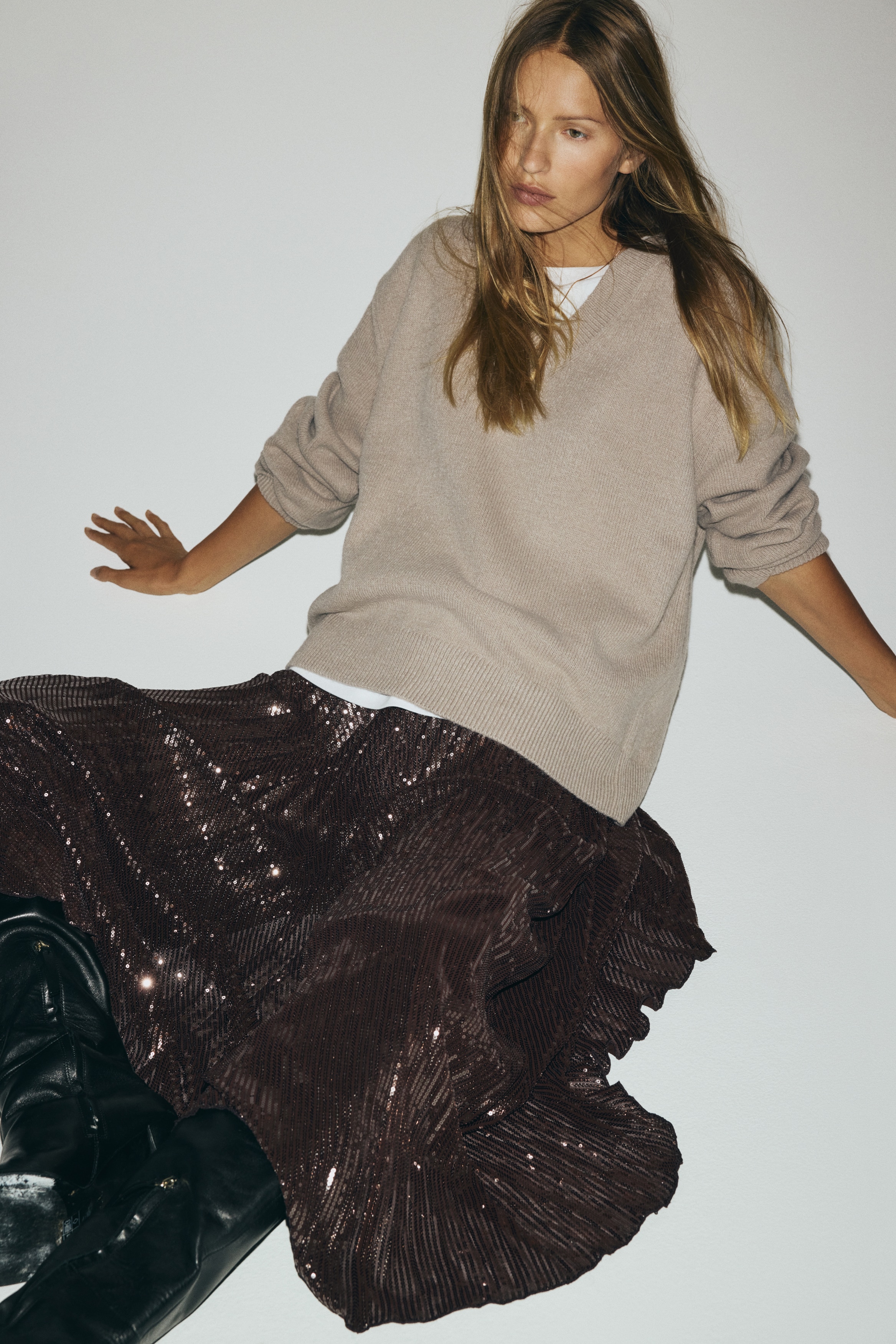 Women's Dark brown Sequined Plissé Skirt | H&M CA