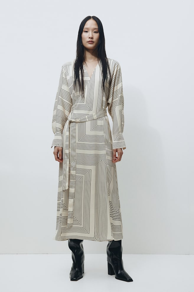 Wrap dress - Cream/Patterned/Black/Beige patterned - 1