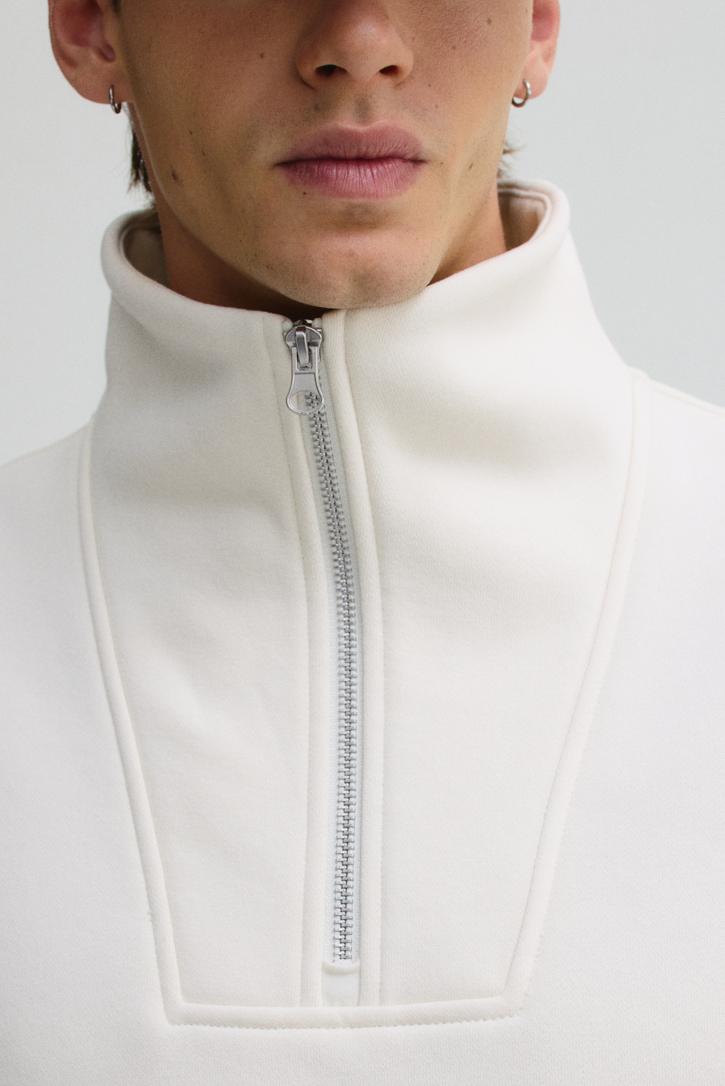 Regular Fit Zip-top sweatshirt
