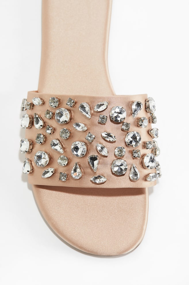 Sandalias con detalles decorativos - Rosa melocotón/Beige claro - 1