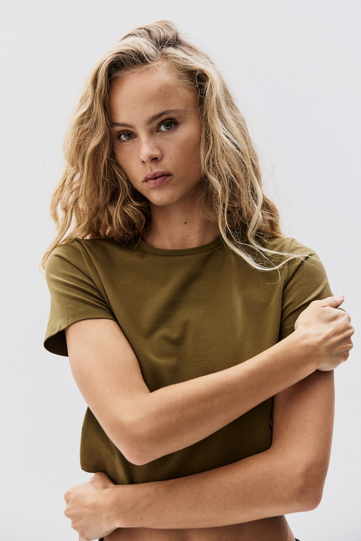Short T-Shirt - image 3
