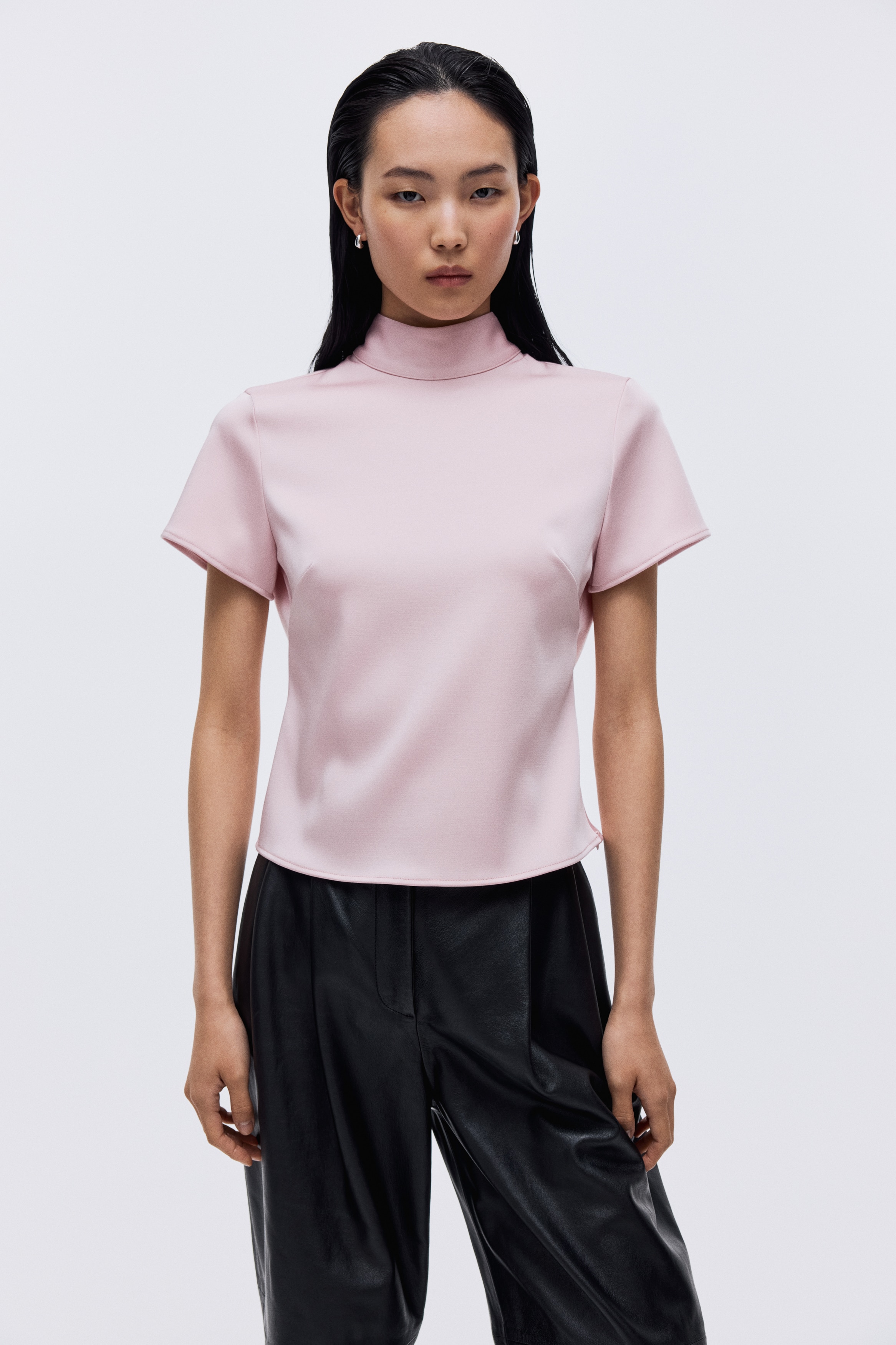 Open-back top