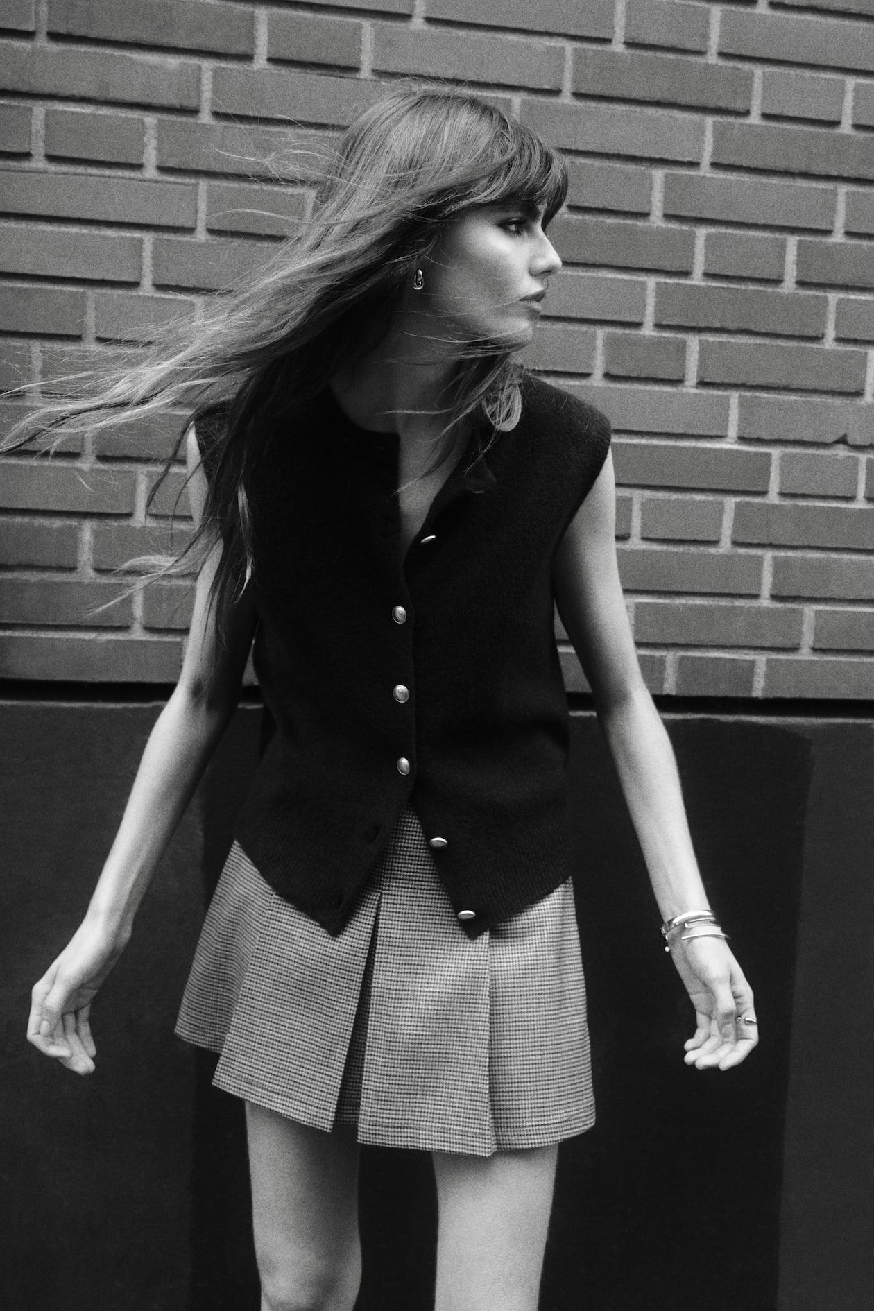 Fine-Knit Vest - image 2