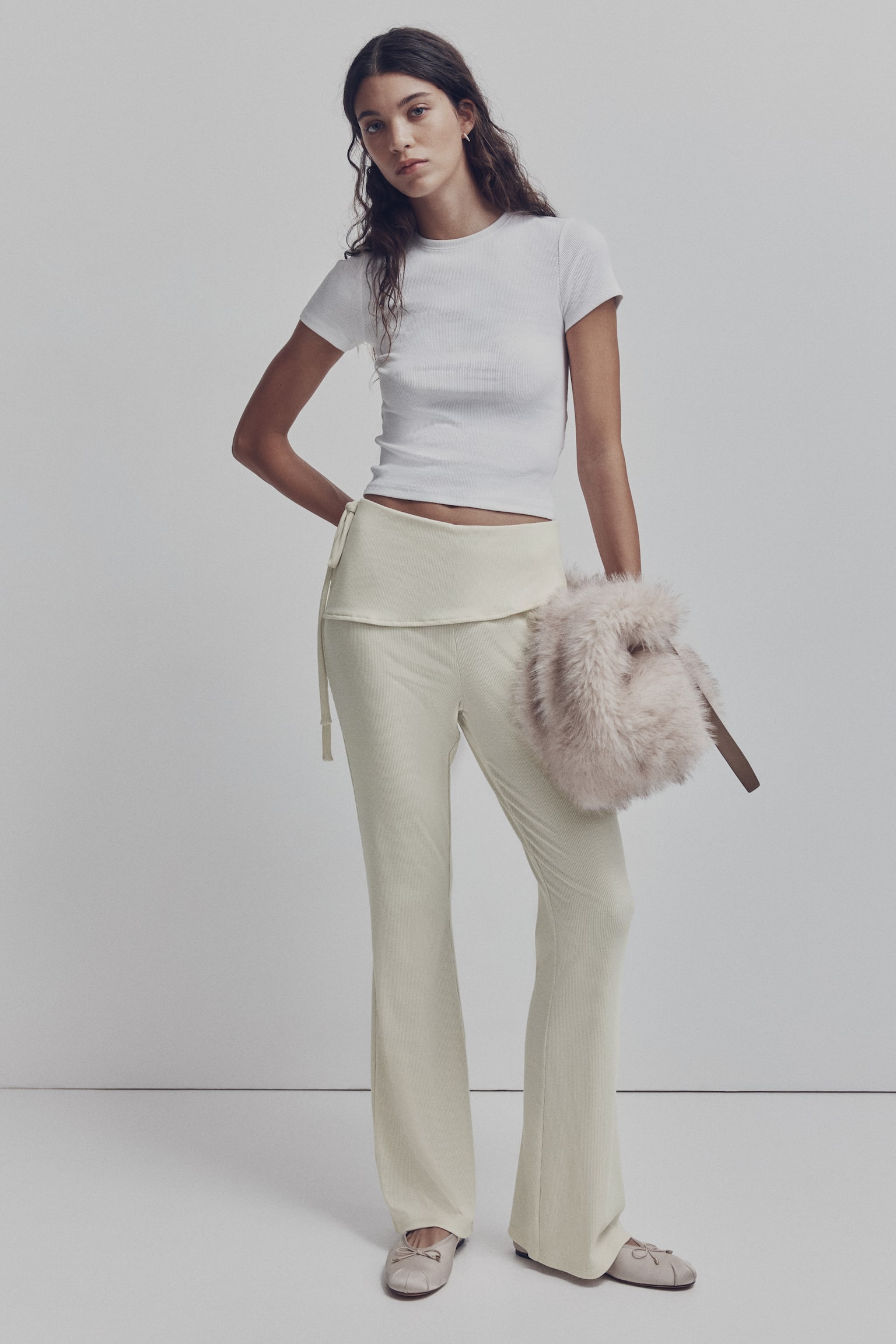 Flared trousers - White/Brown/Black - 6