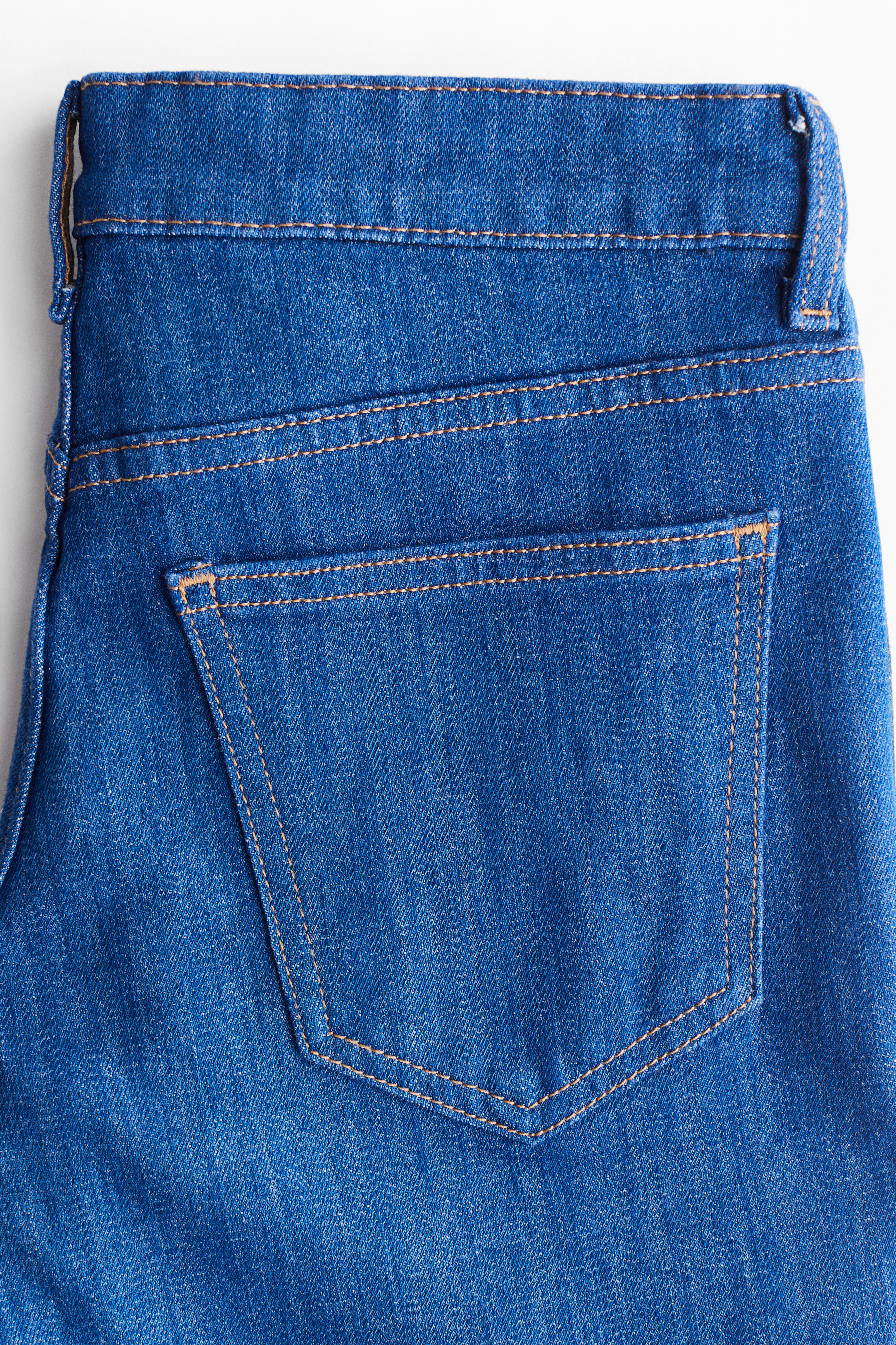 Flared Low Jeans