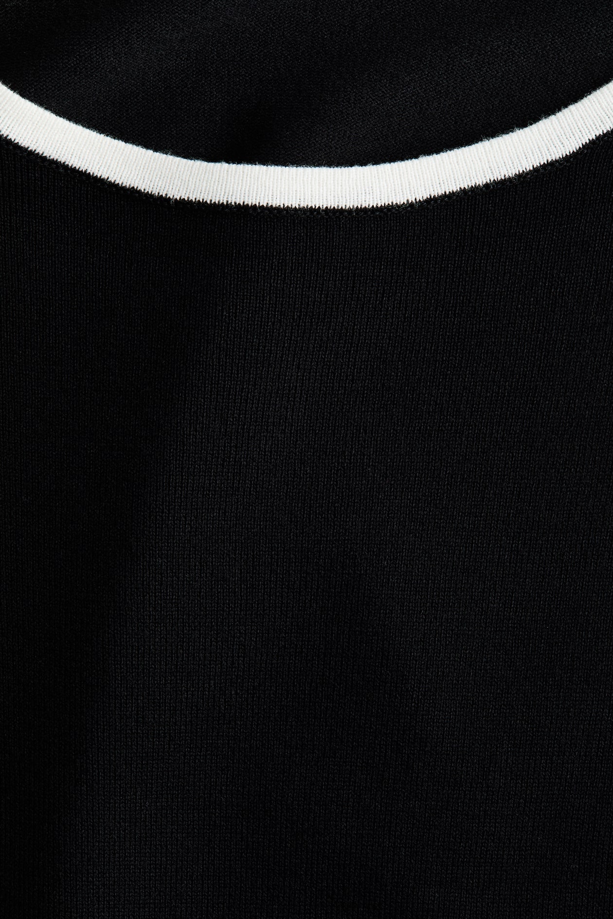 Fine-Knit T-Shirt - image 4