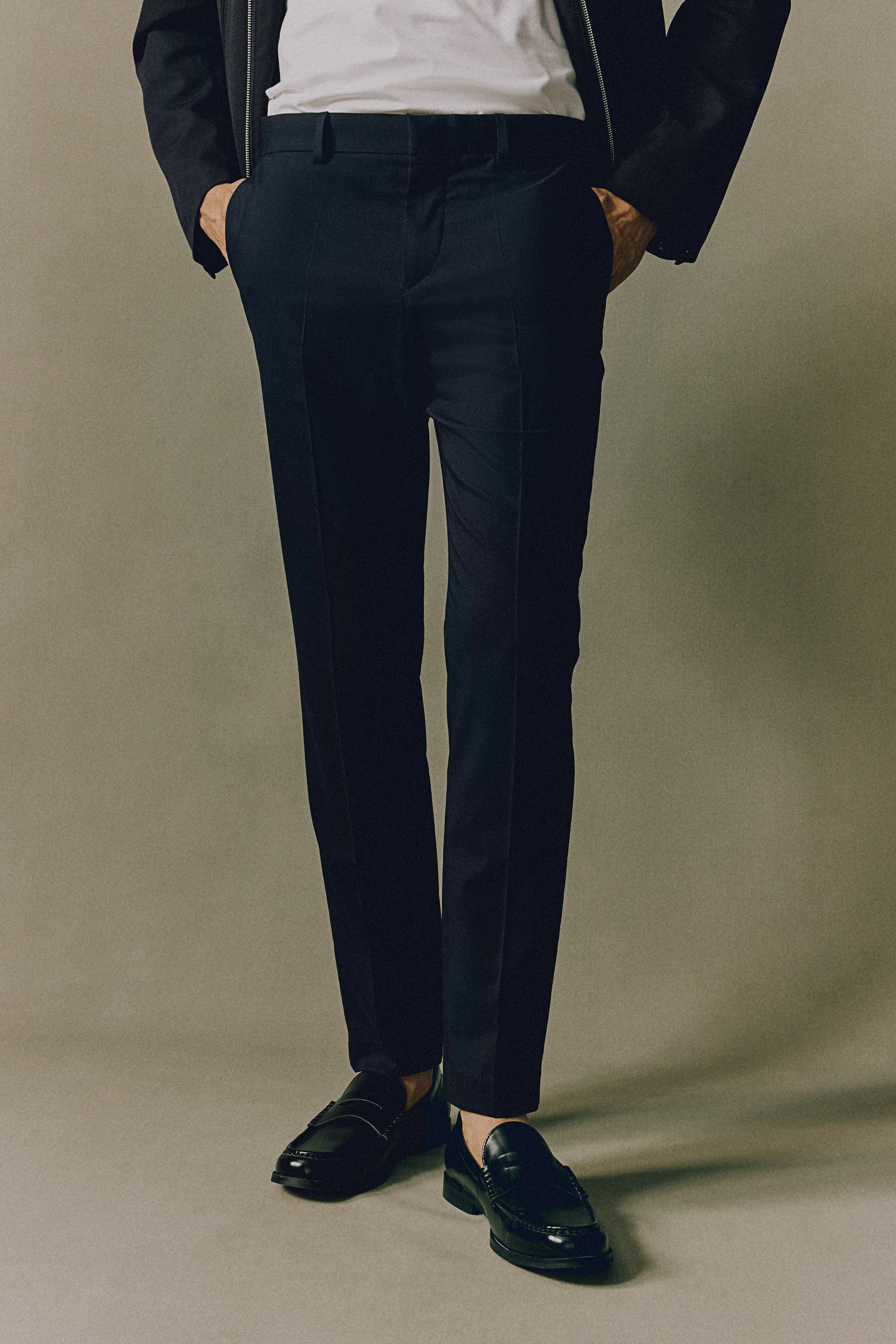 Slim Fit Suit trousers - Navy blue - Men | H&M GB 2