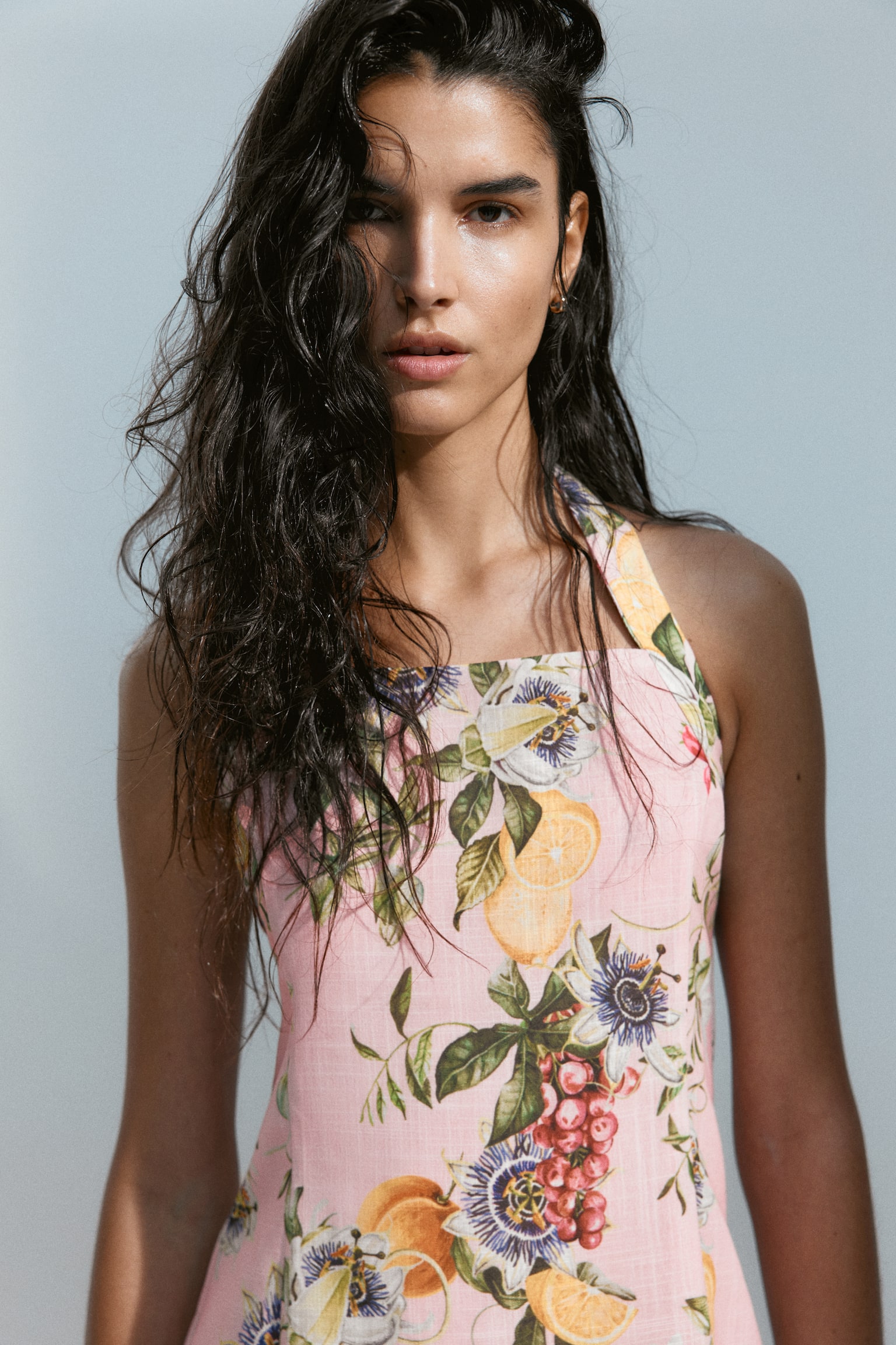 Halterneck mini dress - Light pink/Patterned - 5