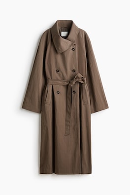 Oversized trenchcoat