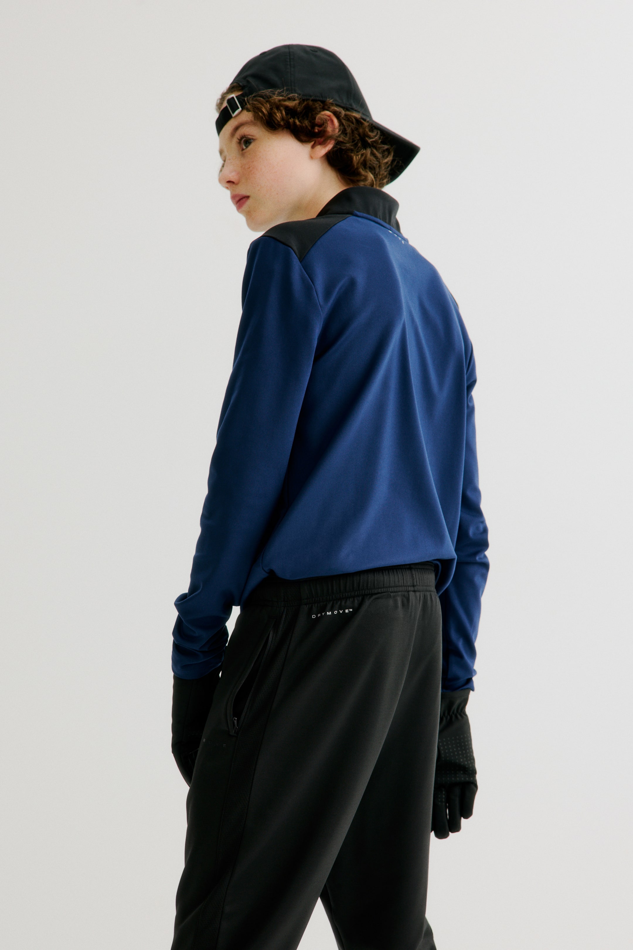 View larger image: Football trousers with DryMove™ - Black - Kids | H&M IN 3