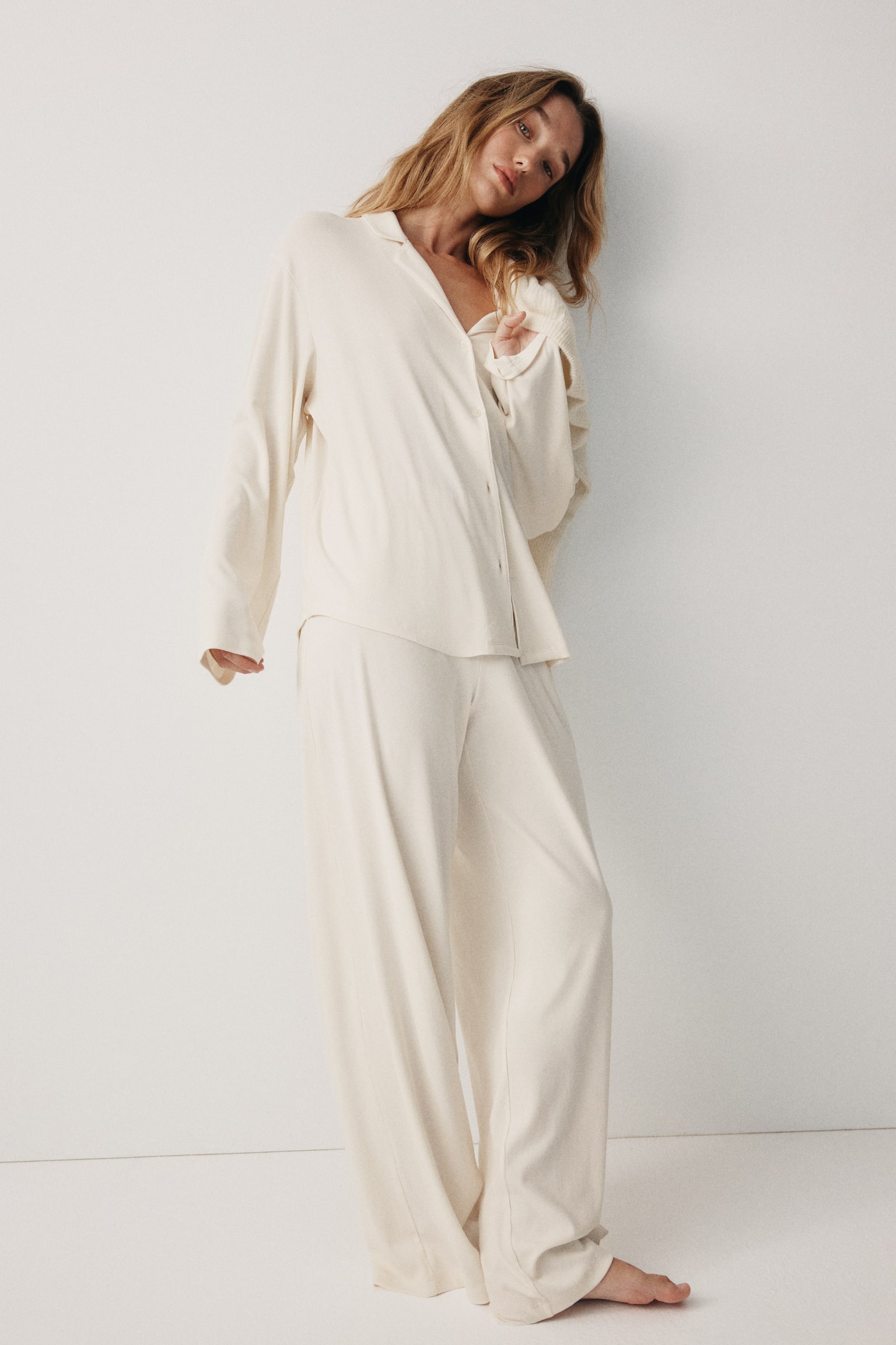 Modal-blend pyjamas - Crema/Rosa polvere chiaro - 1