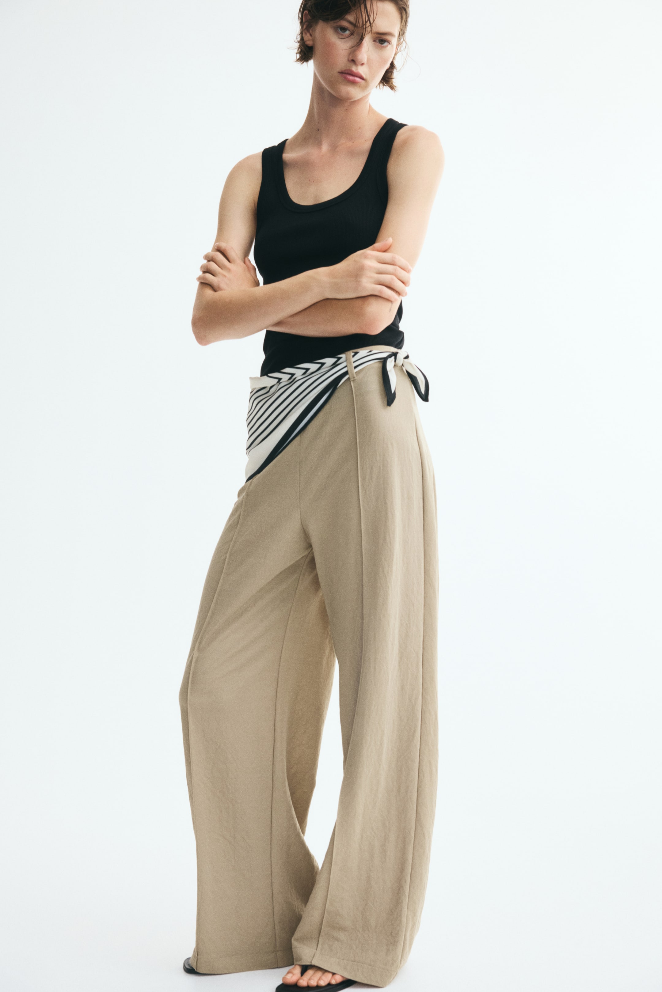 Pantalon avec foulard