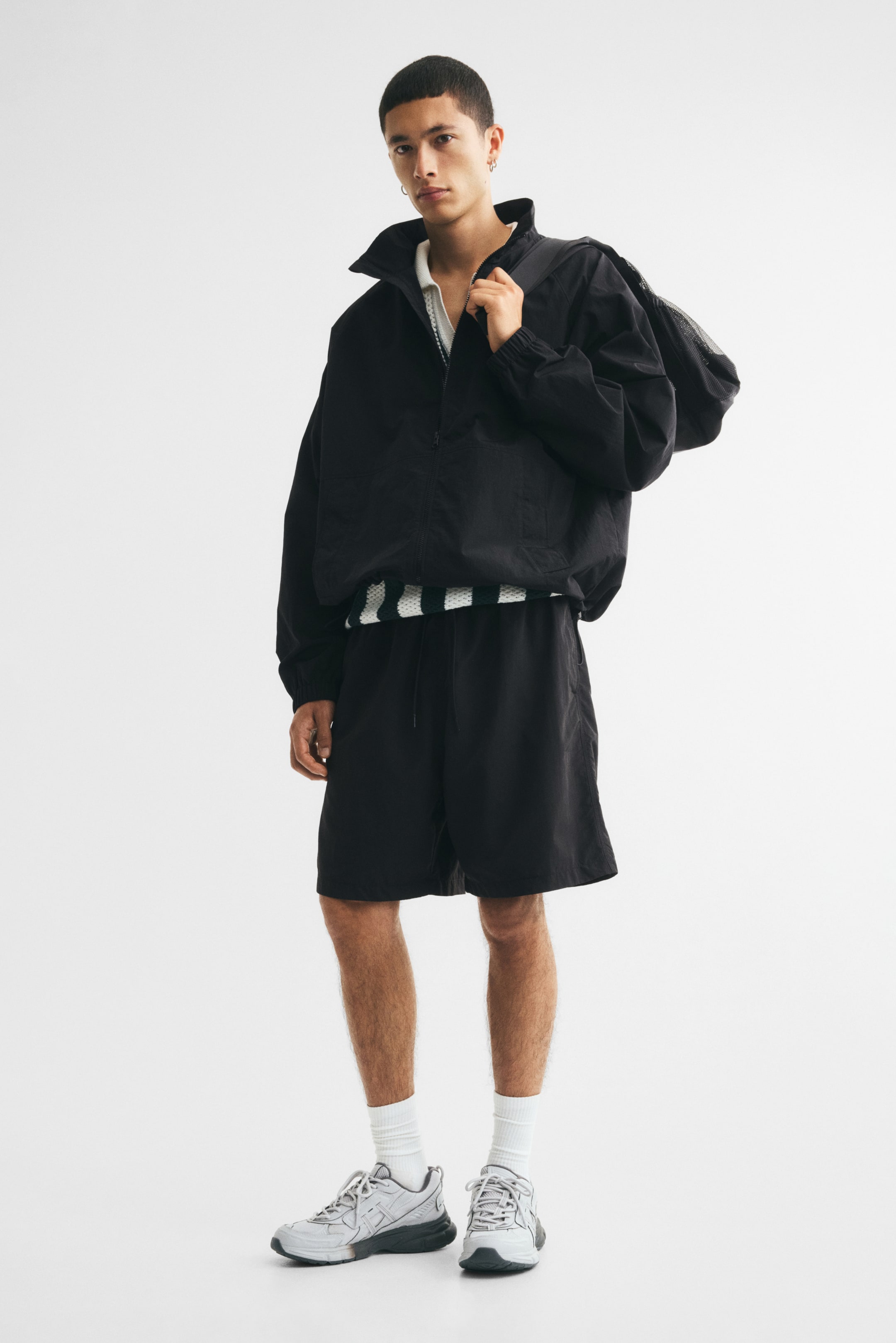 Мужские куртки H&M Windproof and Water-Repellent Jacket — фото 3