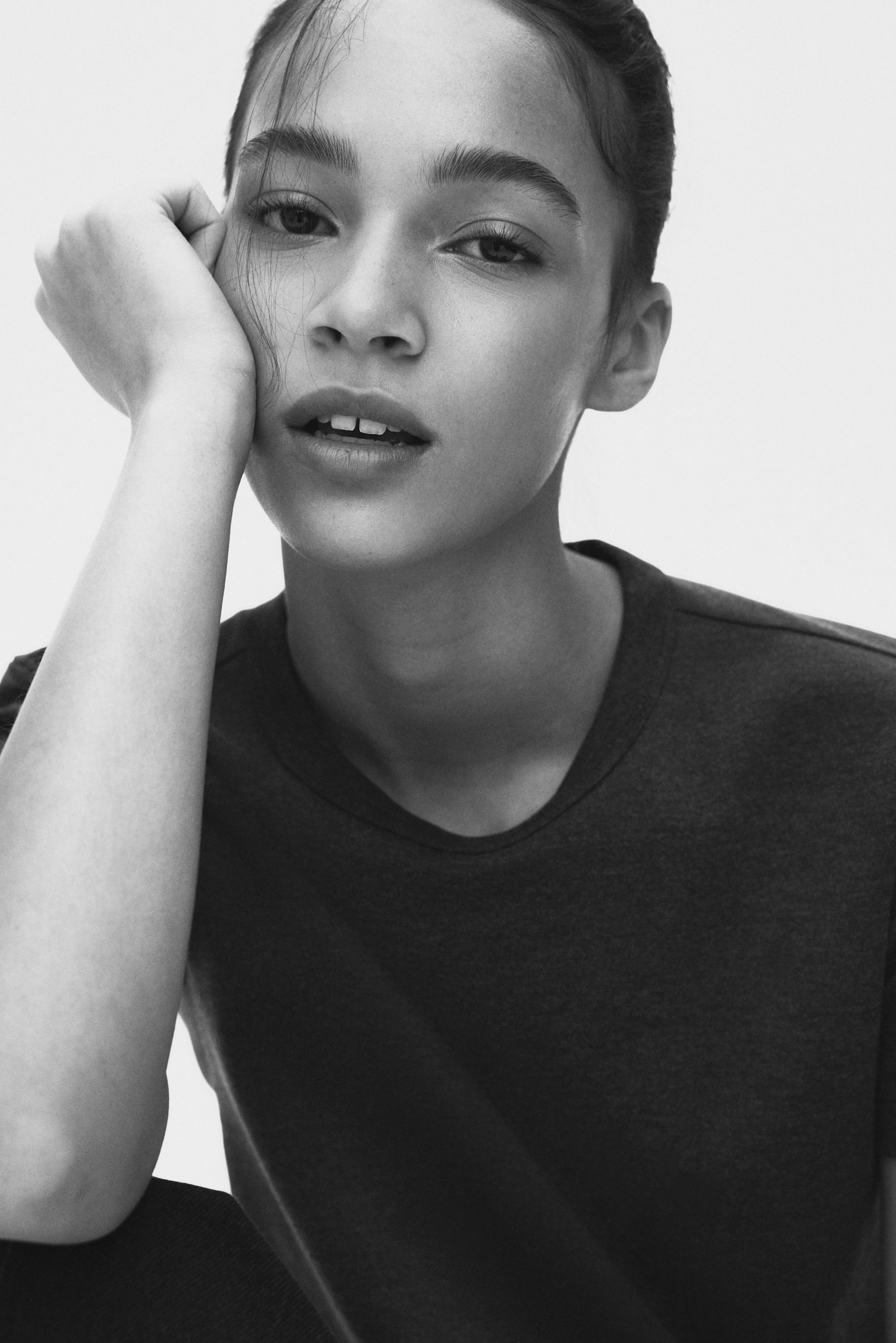 Bavlněné tričko - Tmavě šedý melír/Starorůžová/Vínová/Bílá/Modrá/Bílá/červené proužky/Námořnická modř/proužky/Světle béžová/Černá/Bílá/černý proužek/Šedý melír - 3