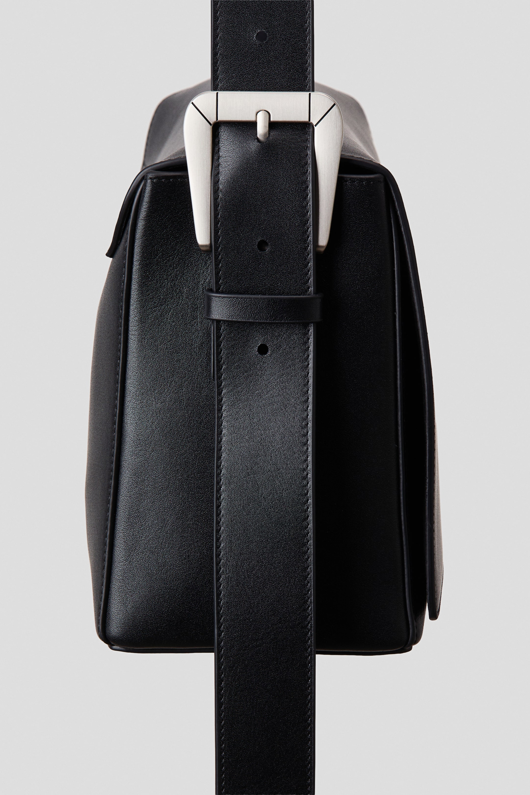 Мужские сумки H&M Leather Crossbody — фото 7