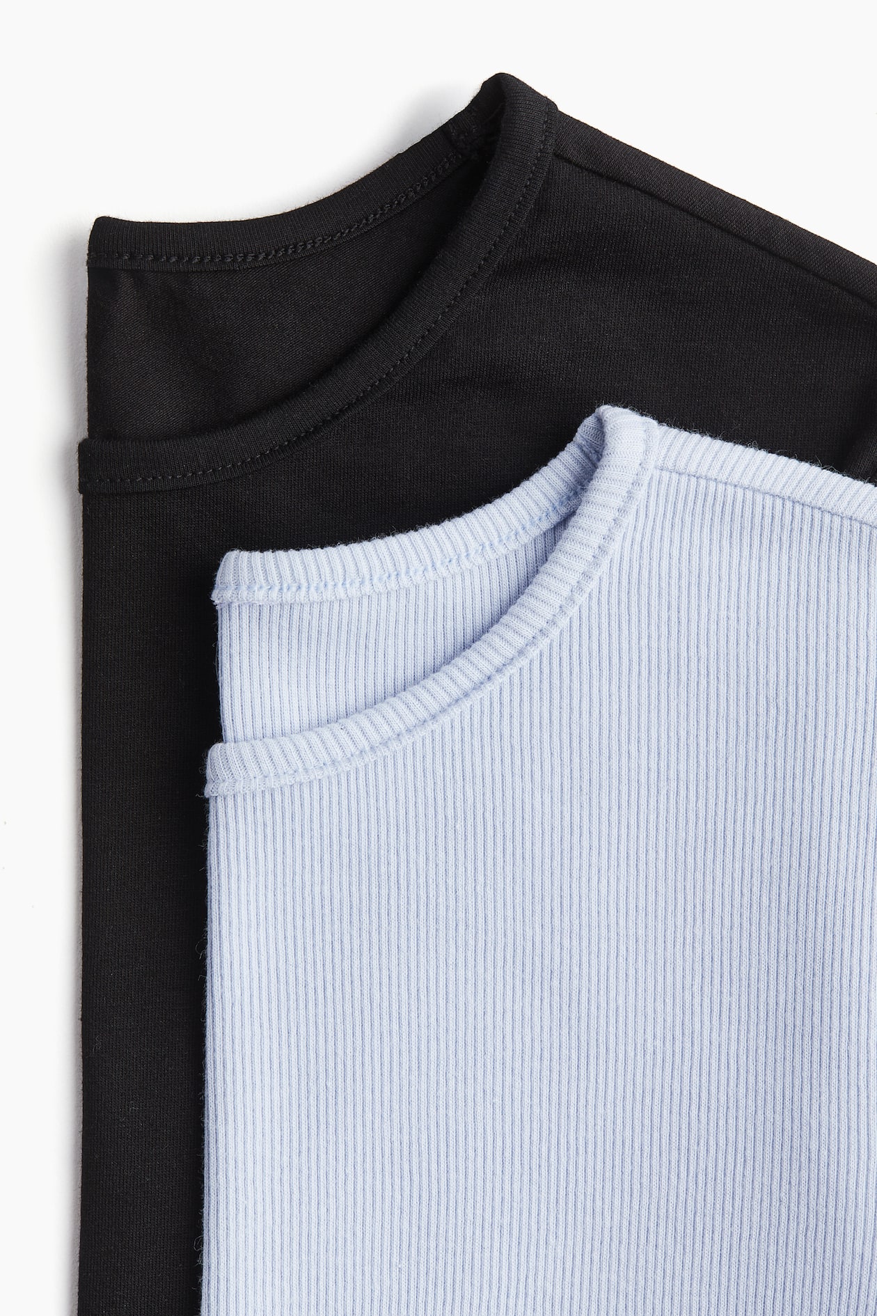 2-pack T-shirts - image 2