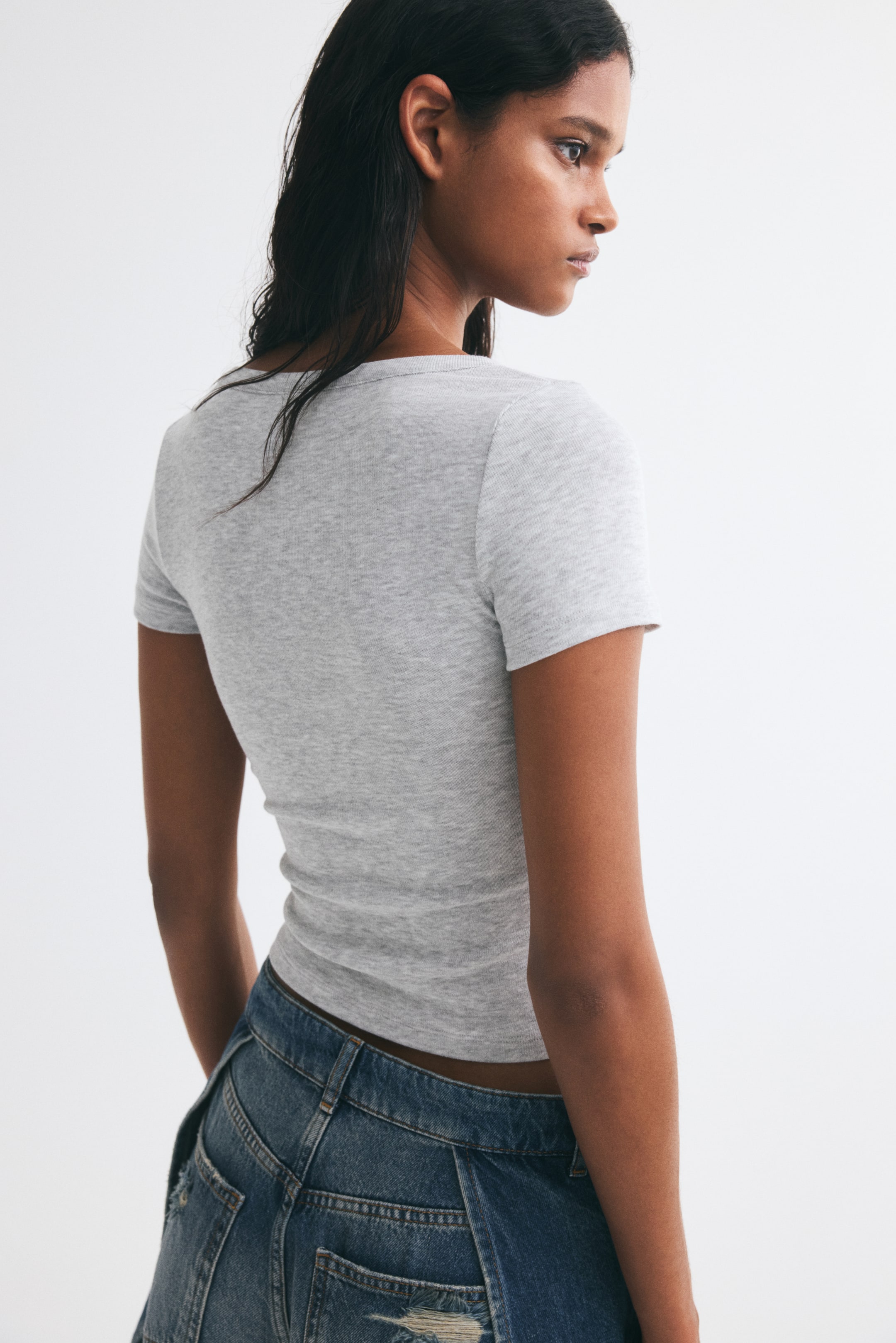 Haut avec dentelle