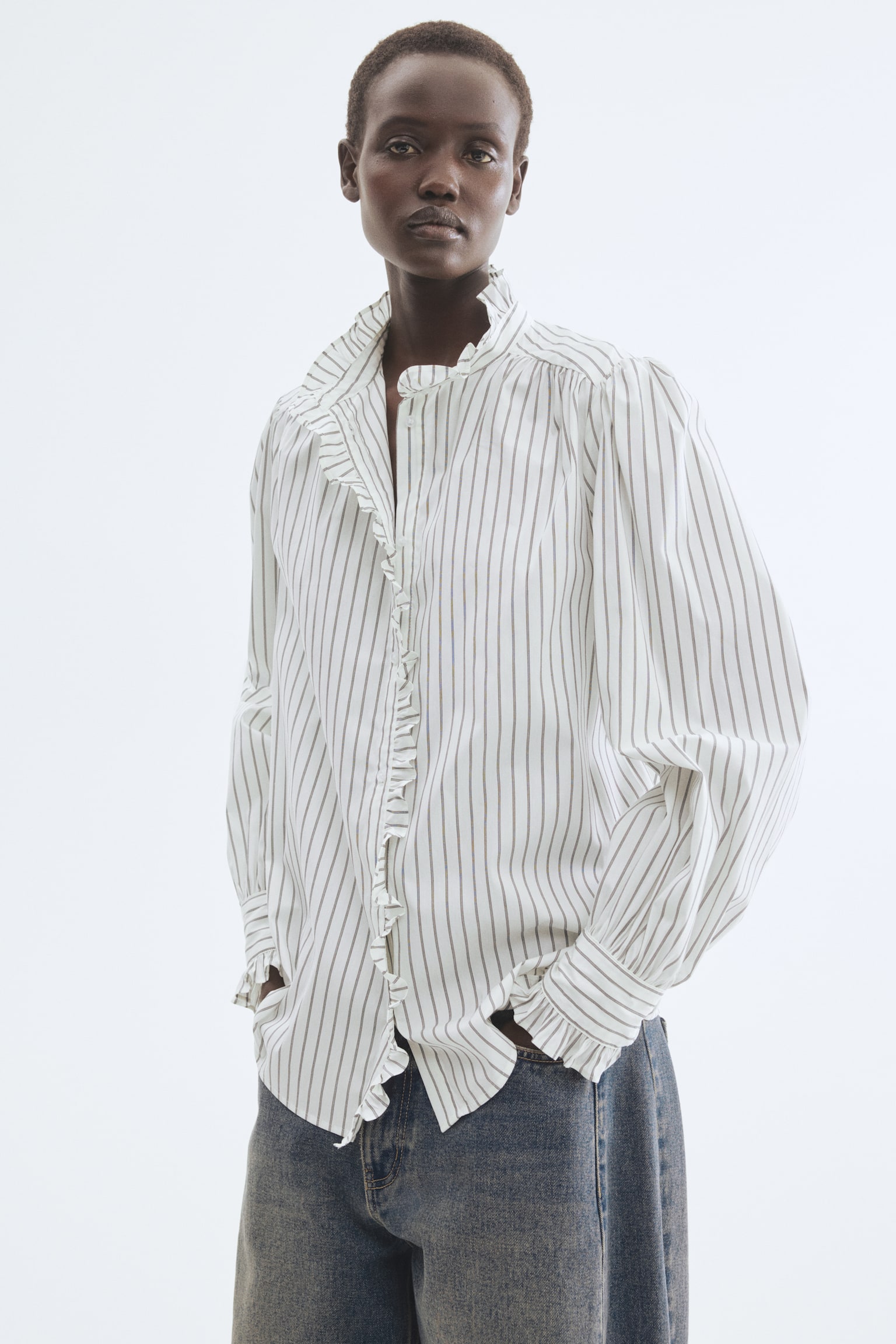 Frill-trimmed blouse - White/Striped - 2