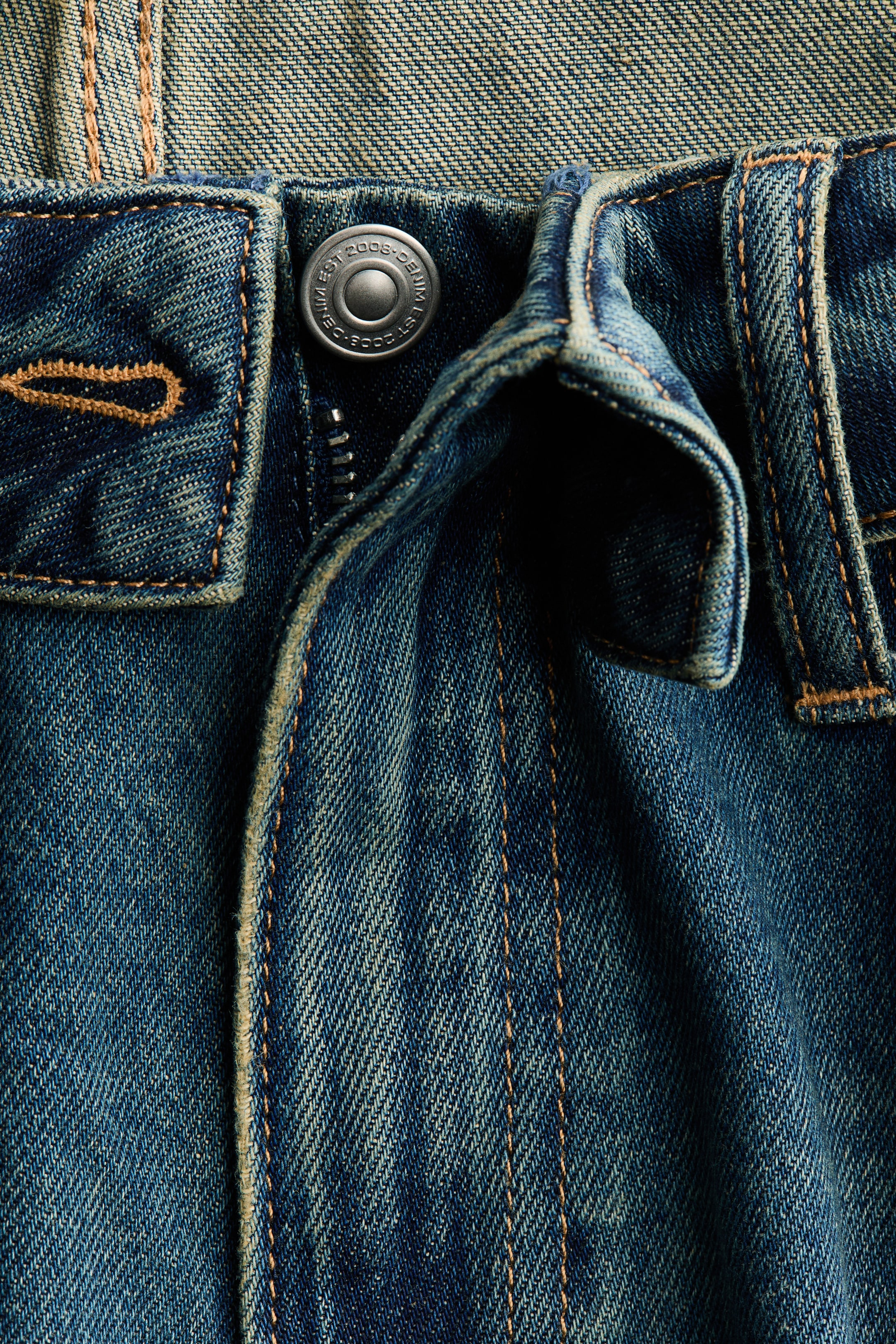 Barrel Regular Waist Jeans