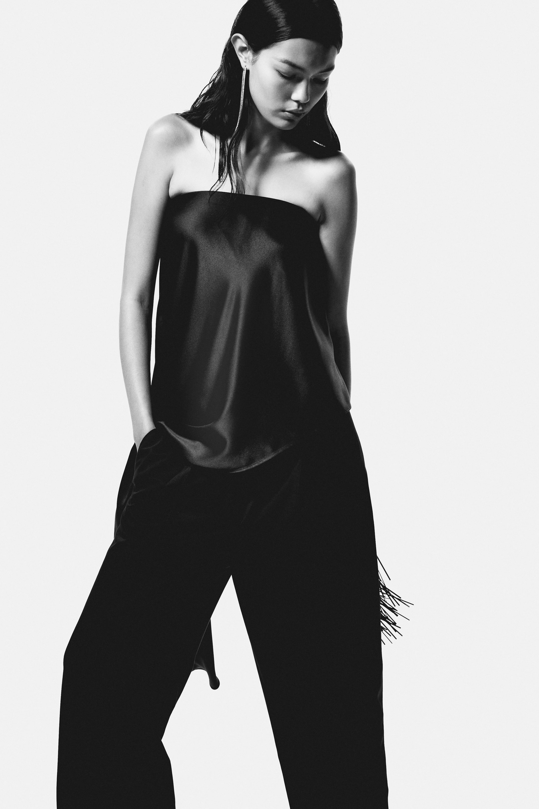 Grotere afbeelding bekijken: Satin bandeau top - Zwart - DAMES | H&M BE 3