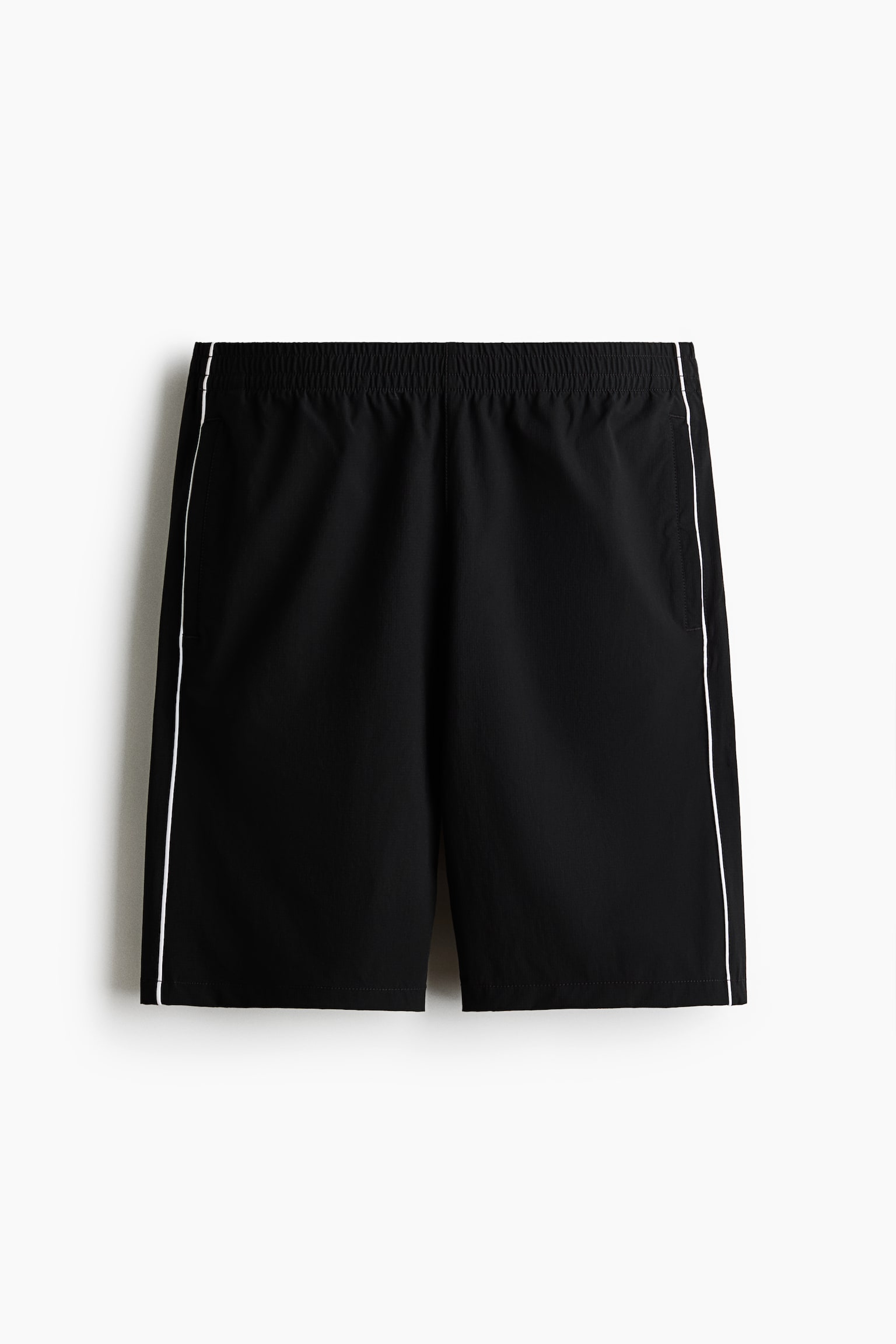 Knee-Length Shorts - Black/Dark blue