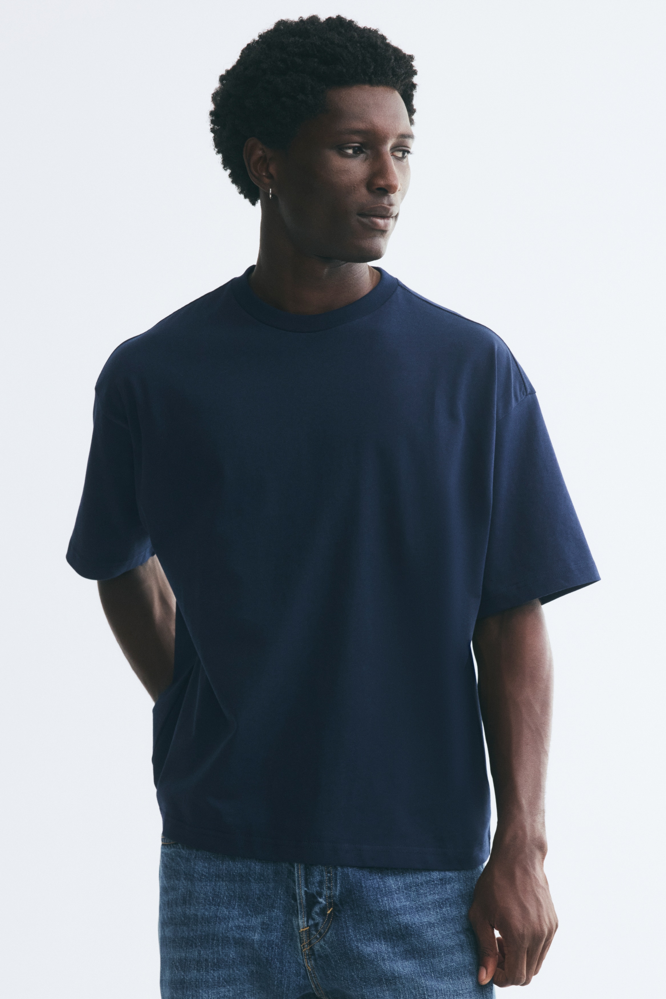 T-shirt Oversized Fit en coton - Bleu marine/Gris clair/Blanc/Noir/Vert kaki foncé/Bleu/Gris clair chiné/Marron/Violet clair/Crème/rayé