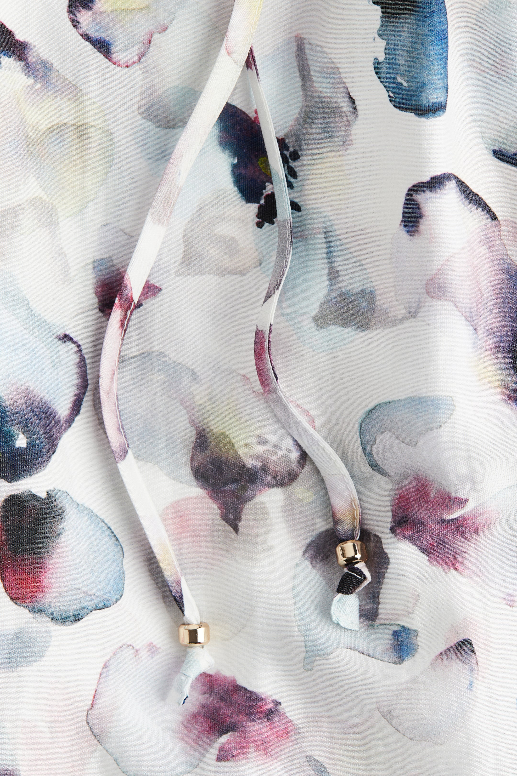 Ampliar la imagen: Vestido con bastilla abombada - Blanco/Floreado - Ladies | H&M MX 5