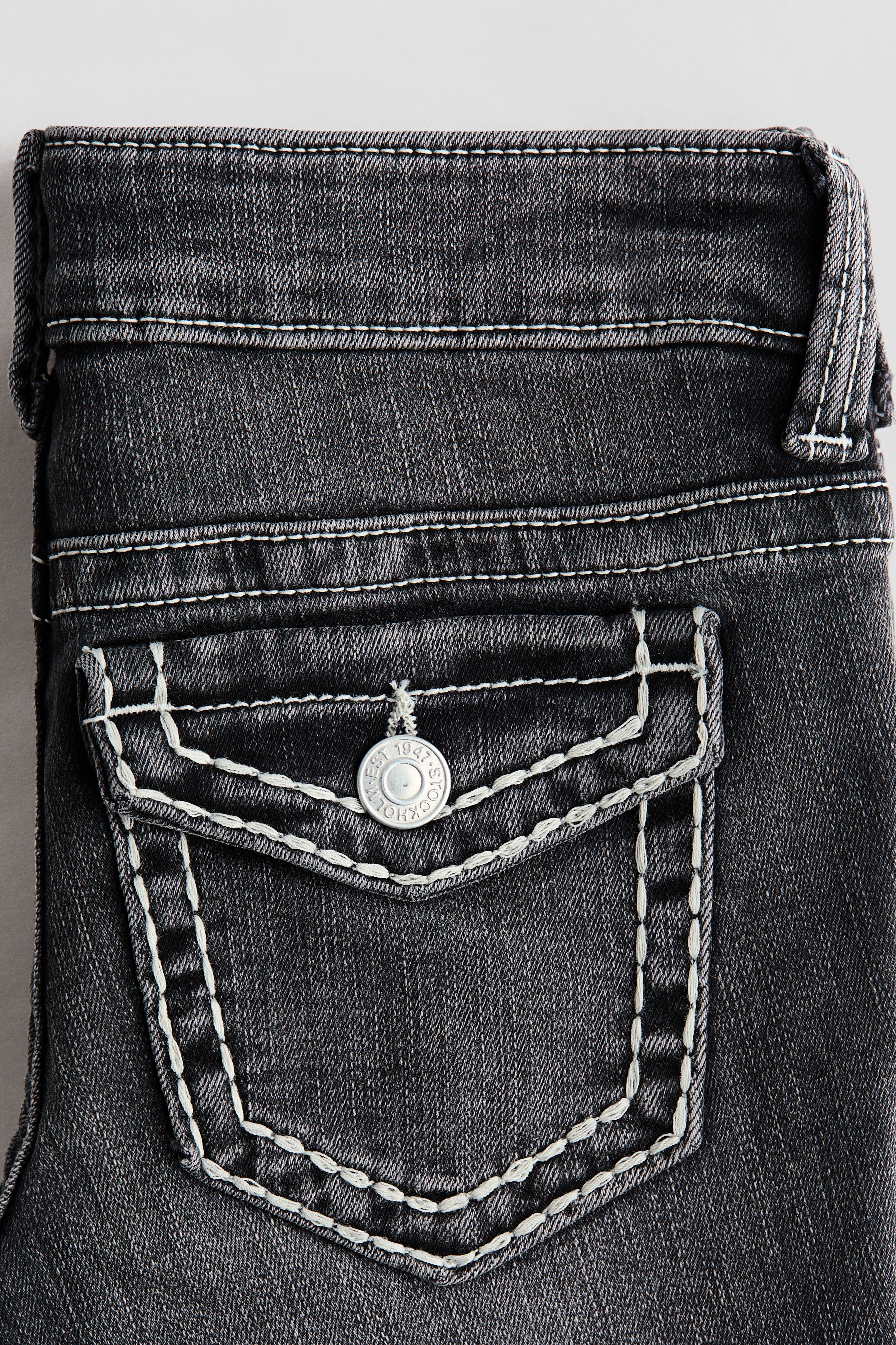 Skinny-Fit Bootcut Low Jeans