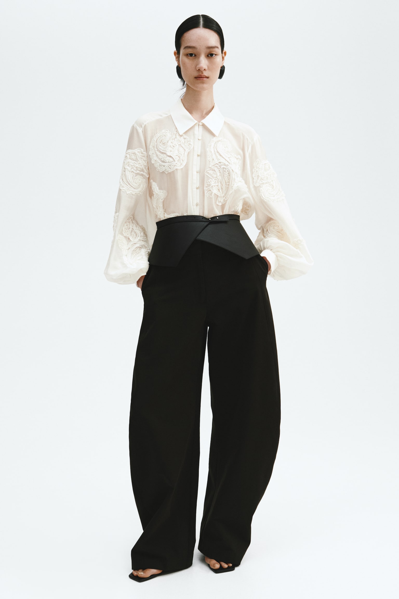Embroidered blouse - Cream - 1