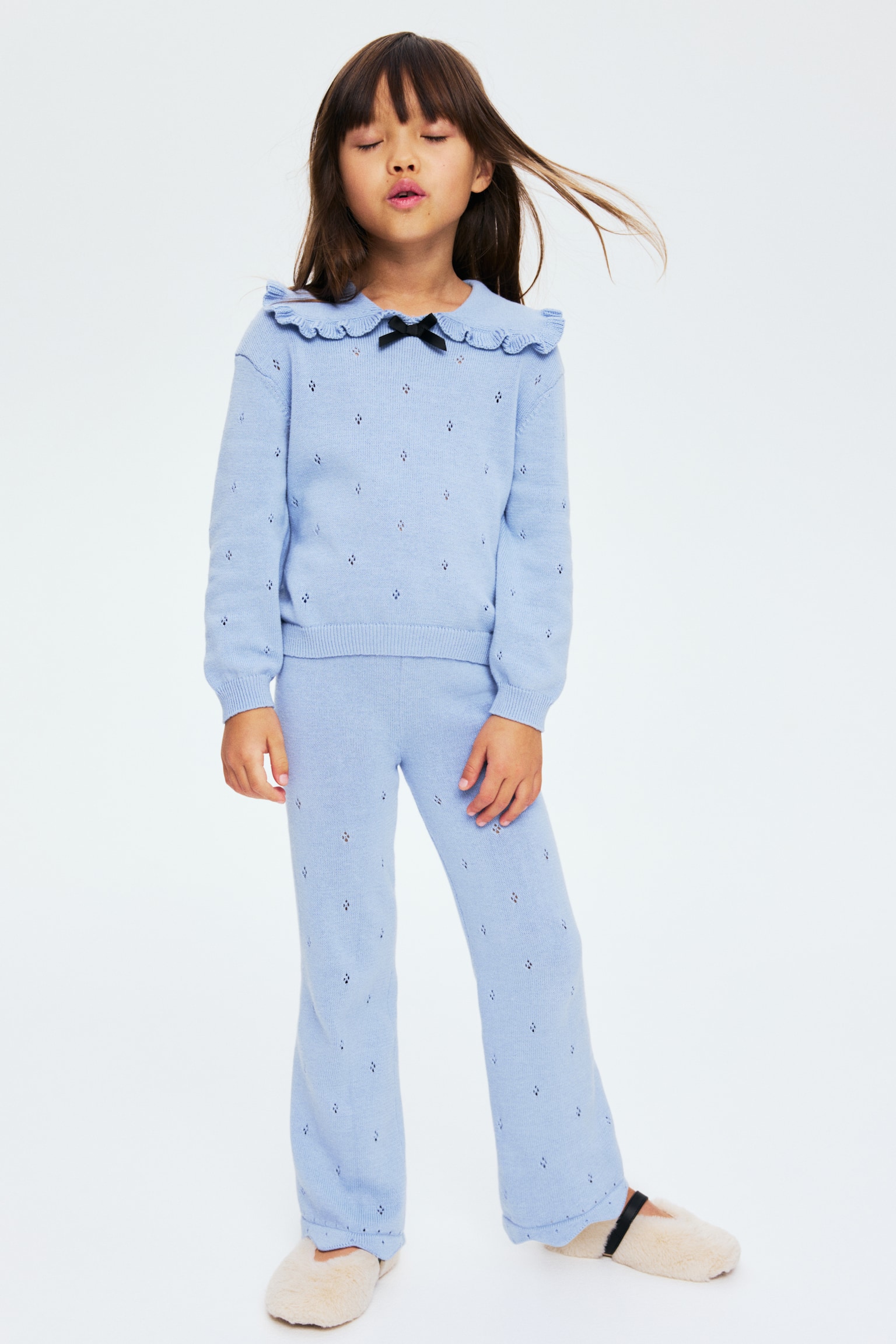 Kétrészes lyukmintás kötött szett - Hamvaskék/Krémszínű - 5