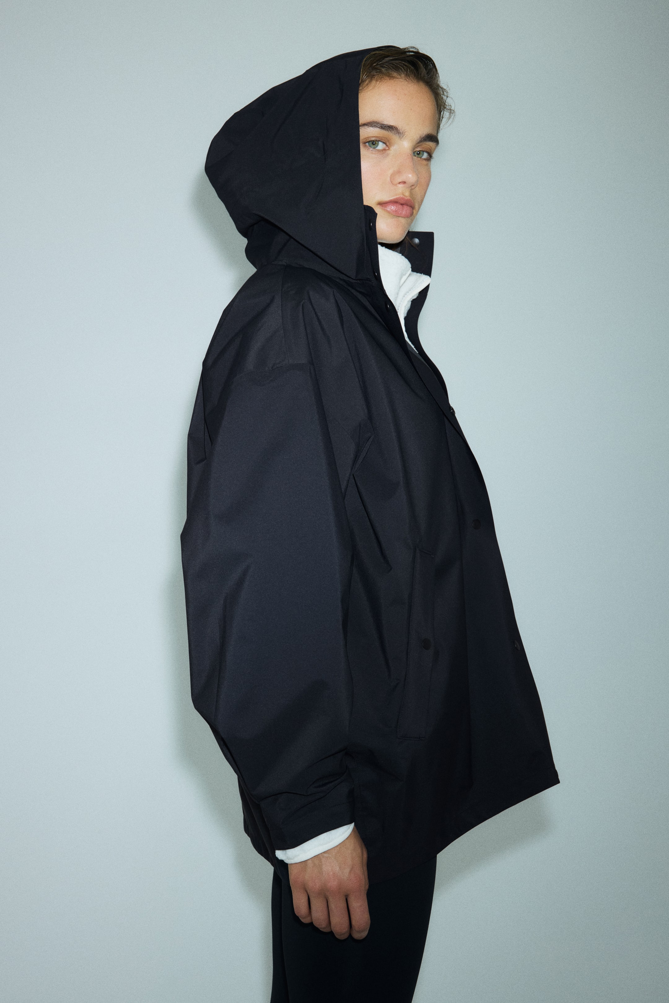 Женские куртки H&M Rain Jacket with StormMove™ — фото 5