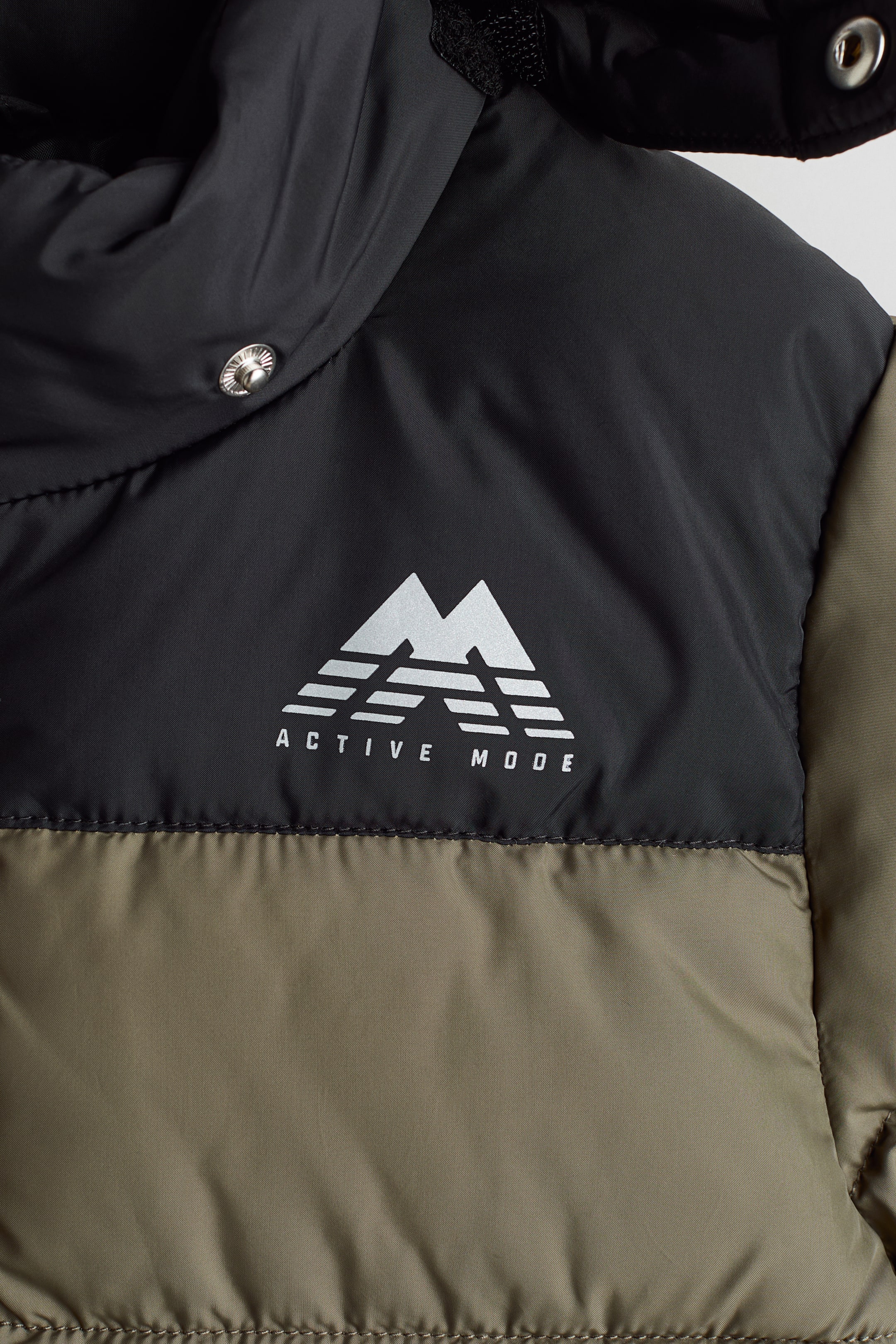 Manteau court matelassé hydrofuge