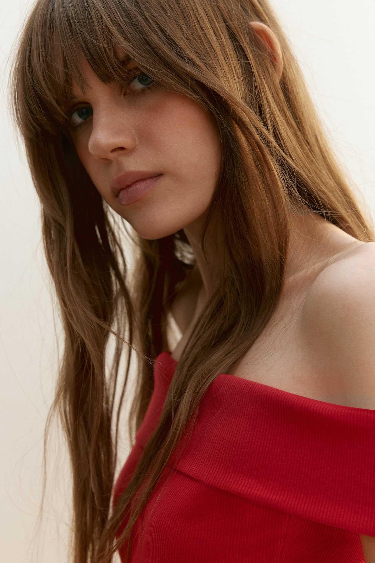 Ribbed Off-the-Shoulder Top - image 2