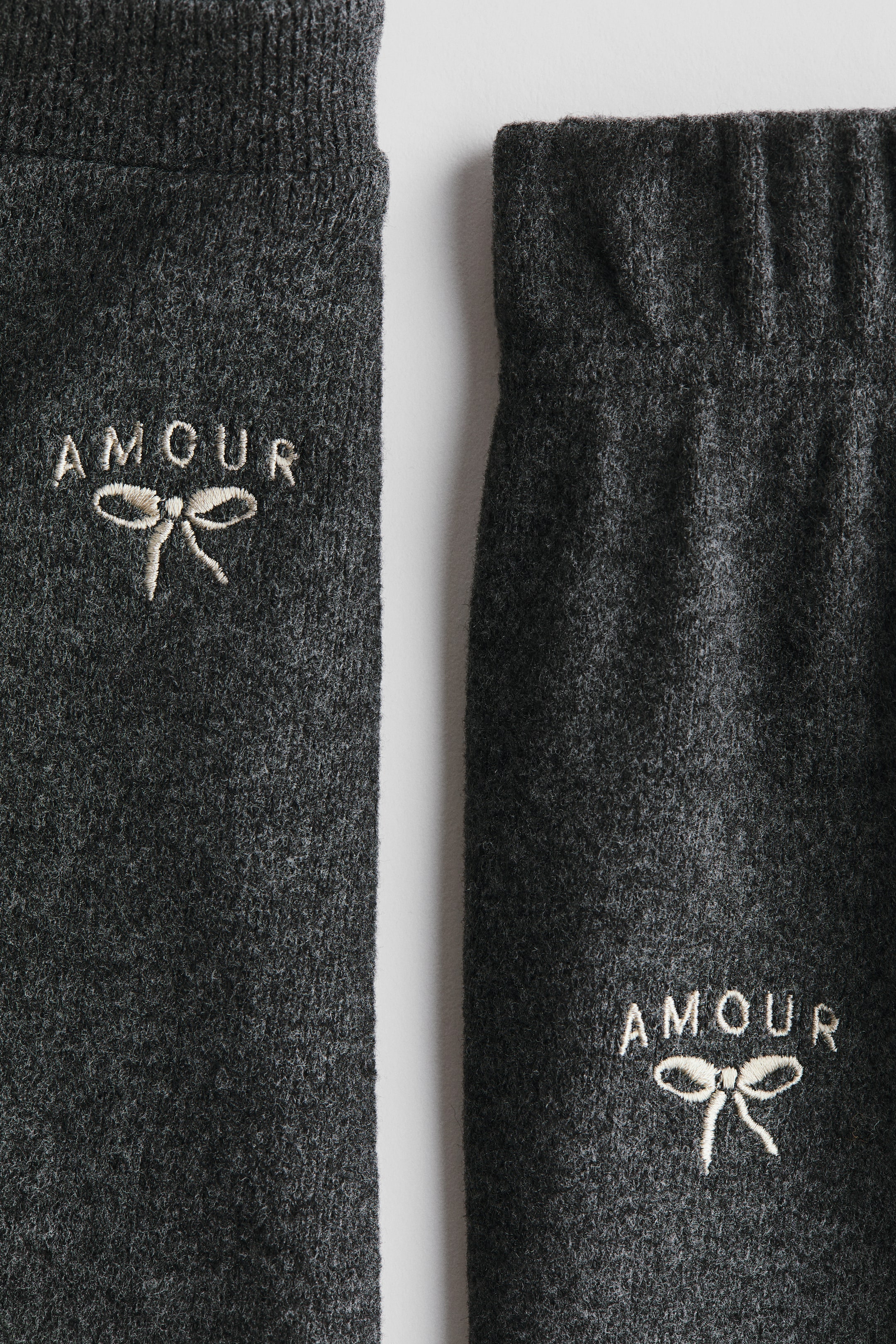 2-Piece Fine-Knit Set