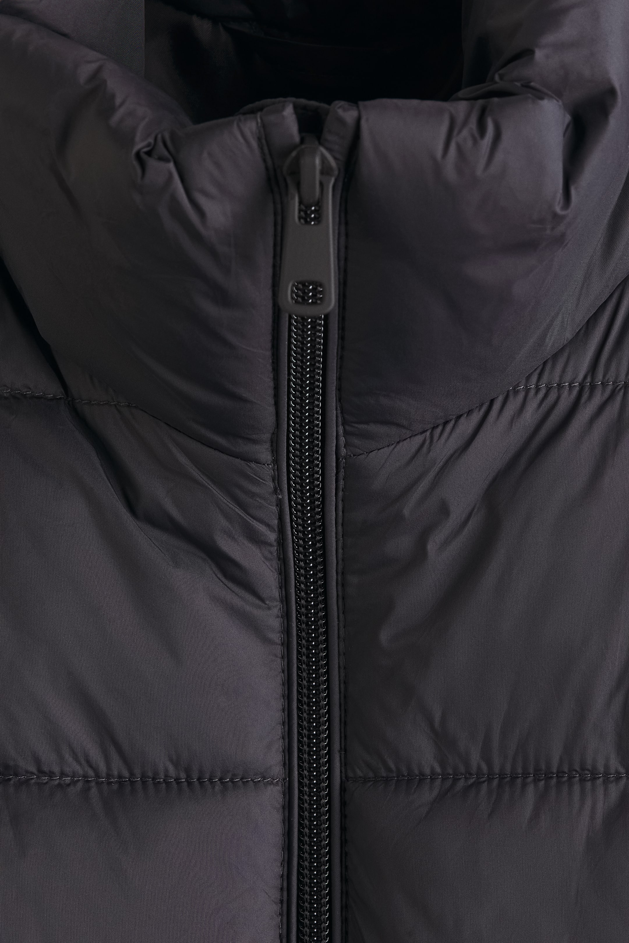 Детские жилеты H&M Nylon Puffer Vest — фото 2